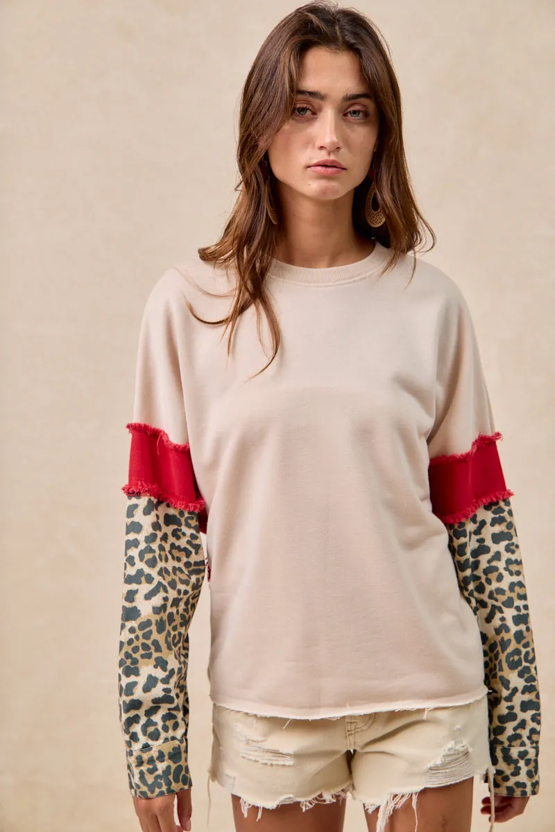 All Year Use IT4603S-01 | FRENCH TERRY WITH LEOPARD SLEEVES TOP