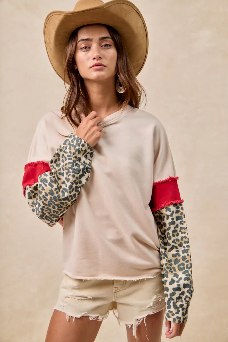 IT4603S-01 | FRENCH TERRY WITH LEOPARD SLEEVES TOP Outdoor Adventure Wear Go To Layer