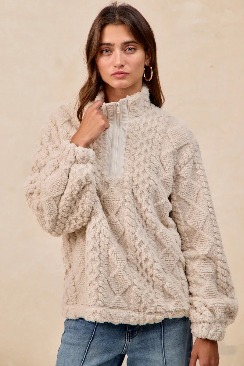 IT4700S-01 | PATTERNED SOFT FLEECE HALF ZIP UP TOP Low Maintenance