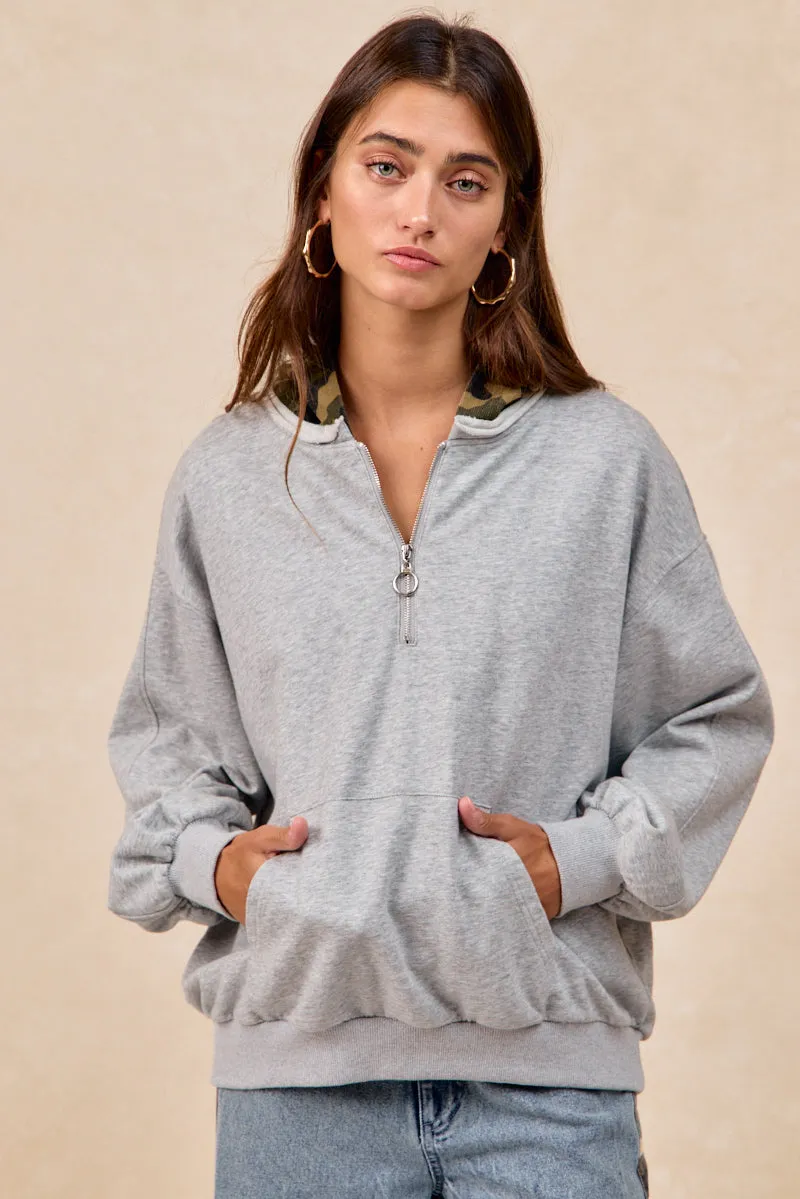 IT4751S-01 | FRENCH TERRY HALF ZIP UP WITH CAMO HOODIE TOP Minimal Look Crisp Look