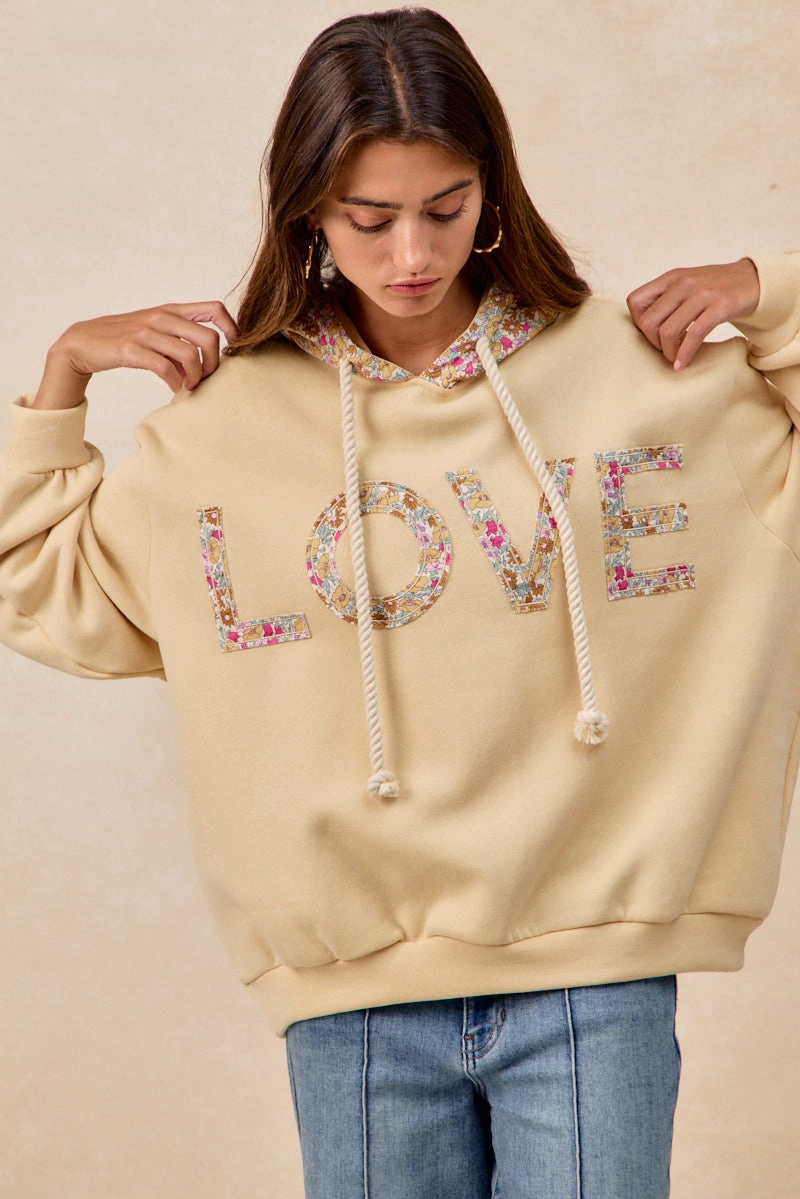 IT4752S-02 | BRUSHED TERRY LOVE LETTER HOOIDE TOP FLOWER PRINT Commuter Ready