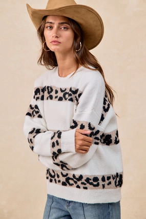 IT4807-01 | LEOPARD ARTWORK STRIPED SWEATER TOP Cozy Tones