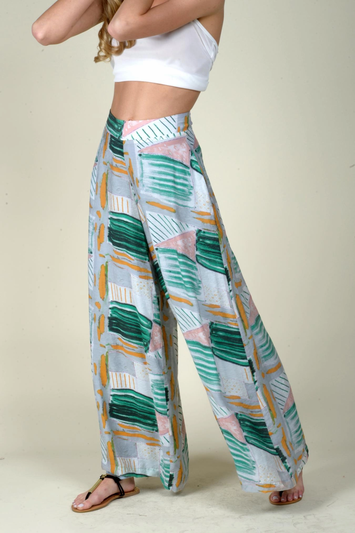 Jovi Pants - Rum Baba Timeless Design