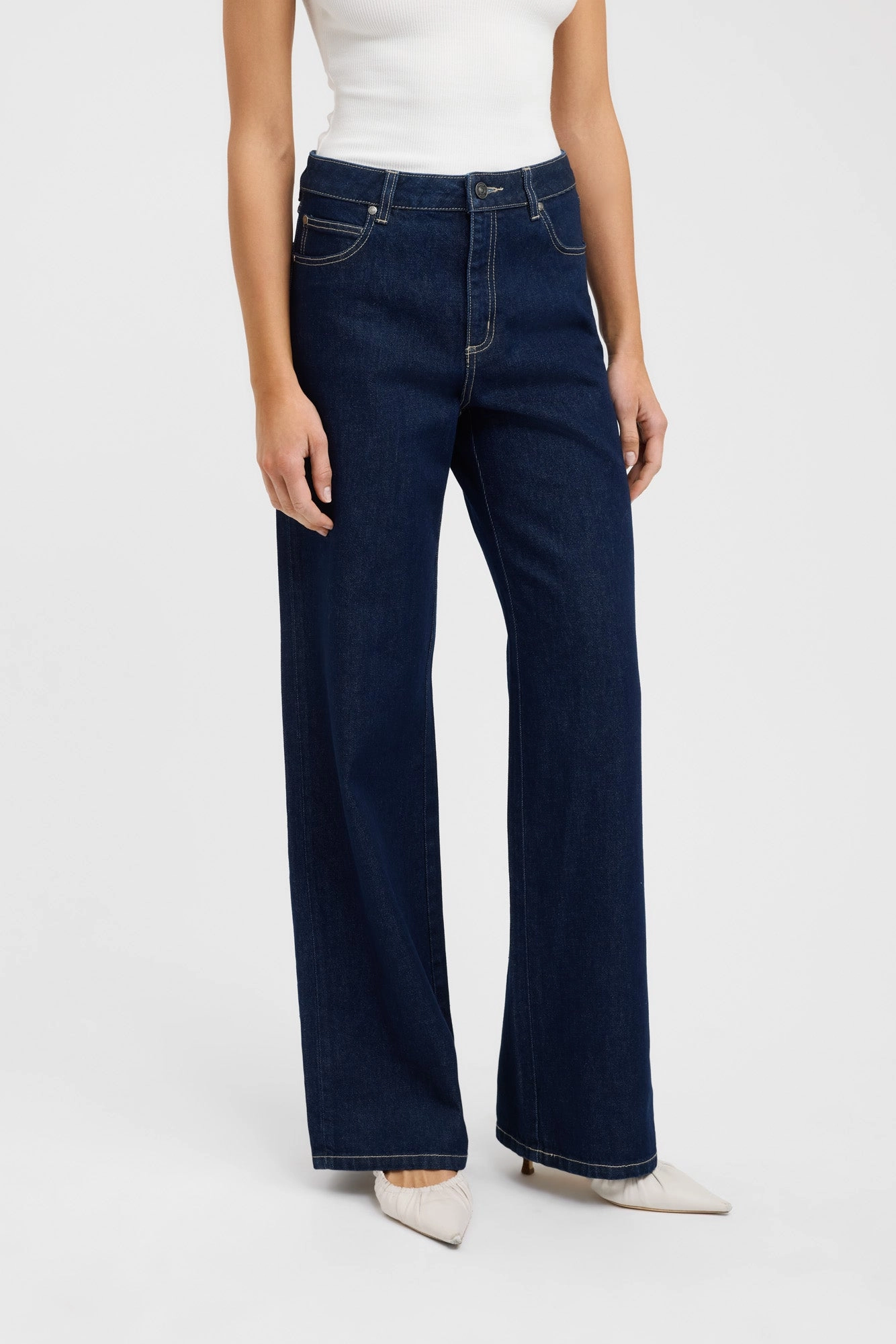 Kai Straight Leg Jean Luxury Craft