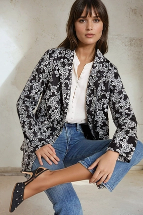 Wool blend Winter Chic Kylie Floral Blazer