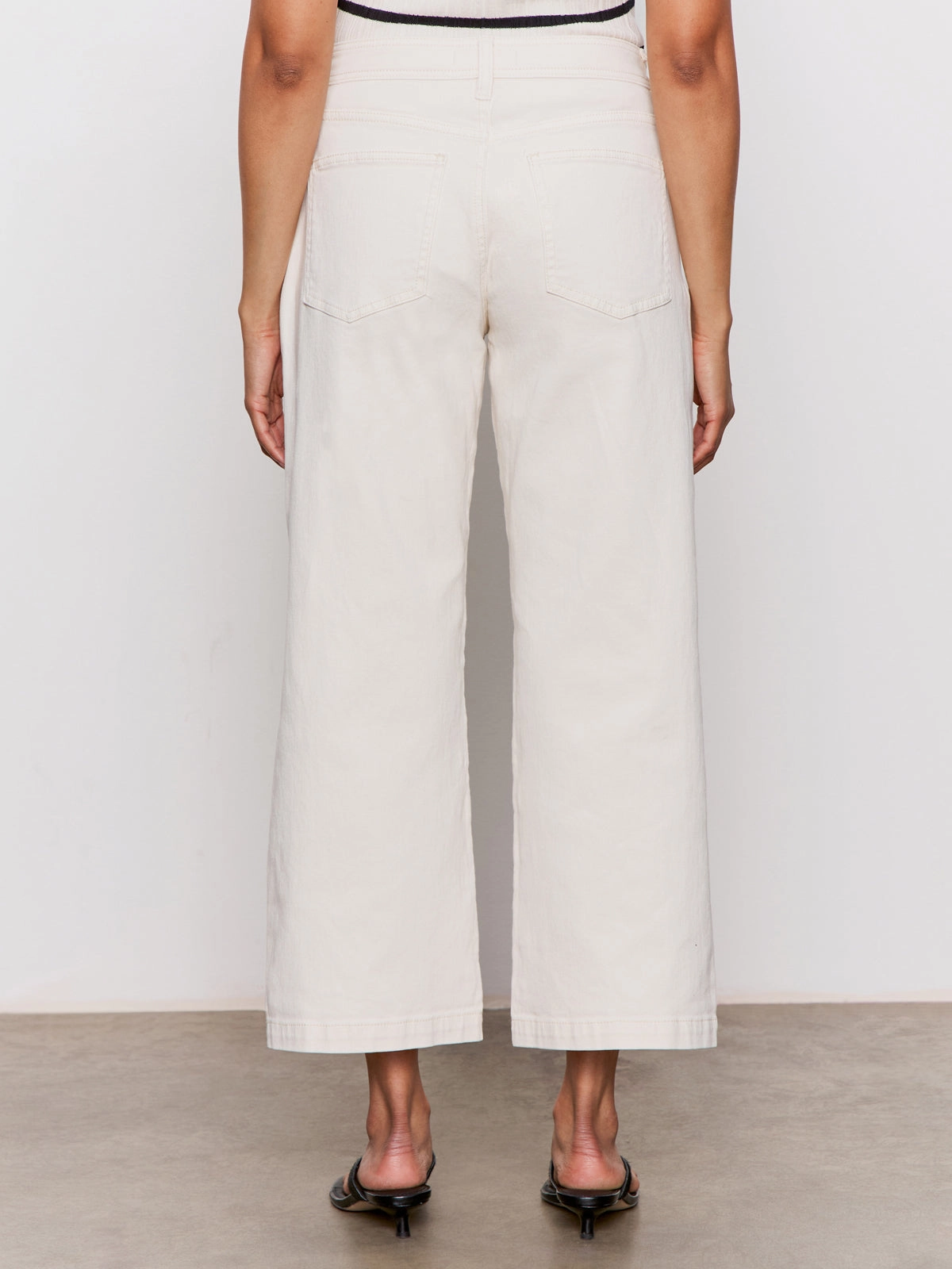 League Crop Jeans Light Oat Affordable