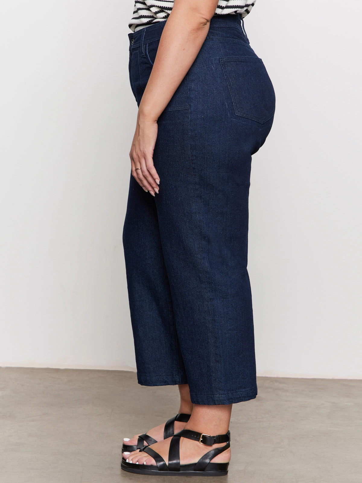 League Crop Jeans Plot Twist Extended Sizing Cuffed