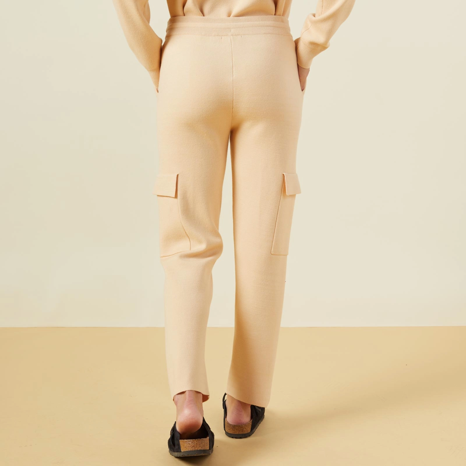 Light Textures Supersoft Sweater Knit Cargo Jogger