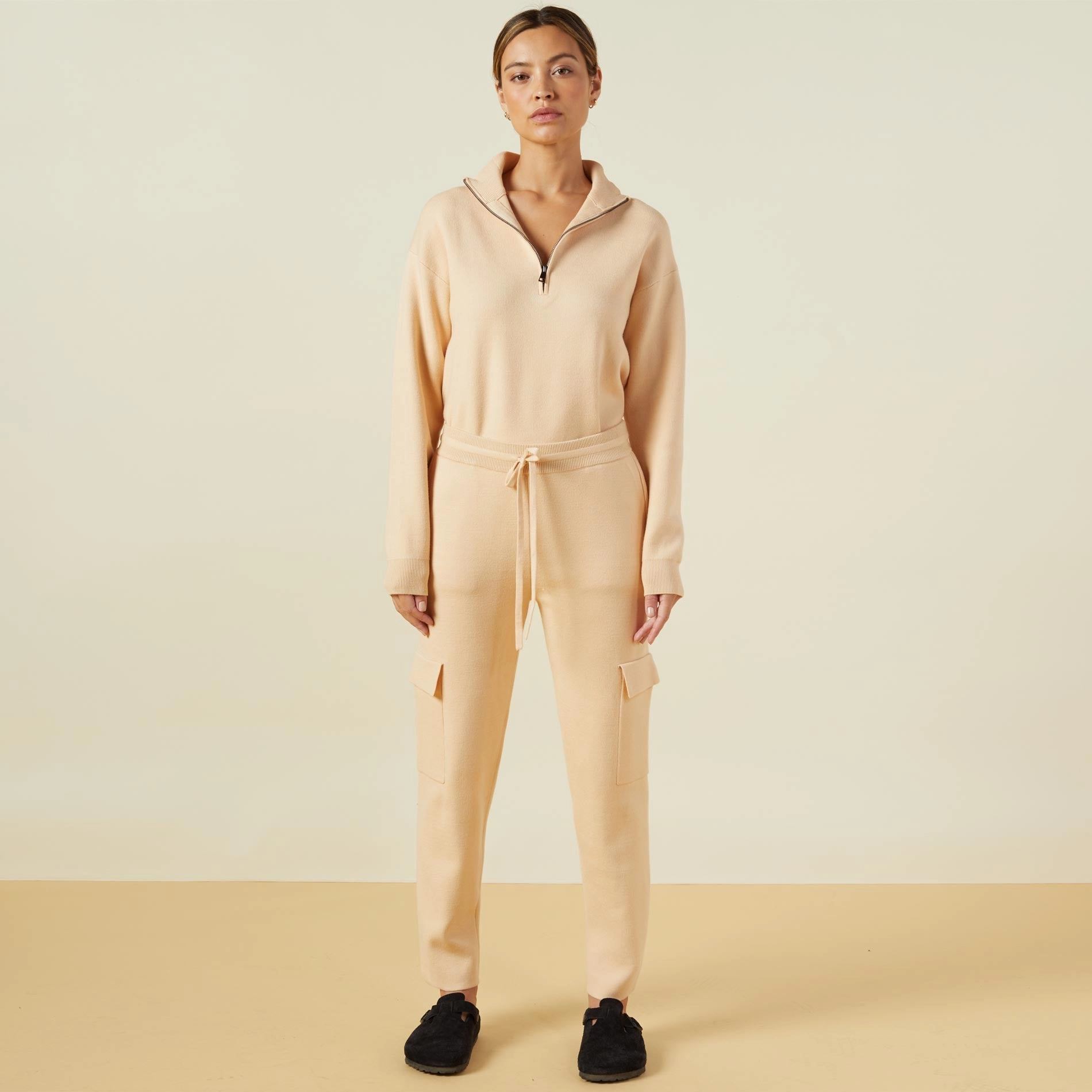 Light Textures Supersoft Sweater Knit Cargo Jogger