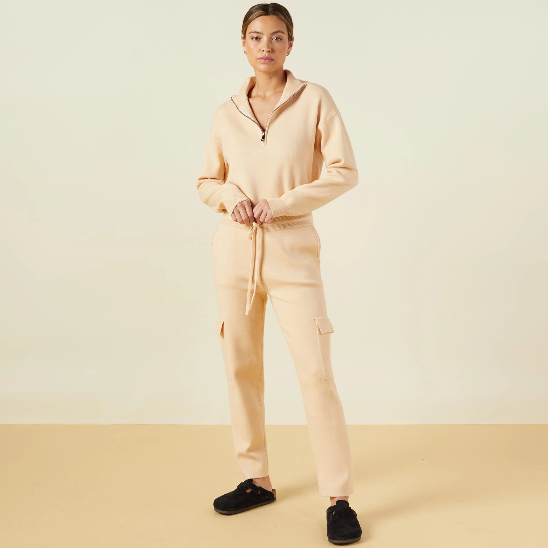 Light Textures Supersoft Sweater Knit Cargo Jogger