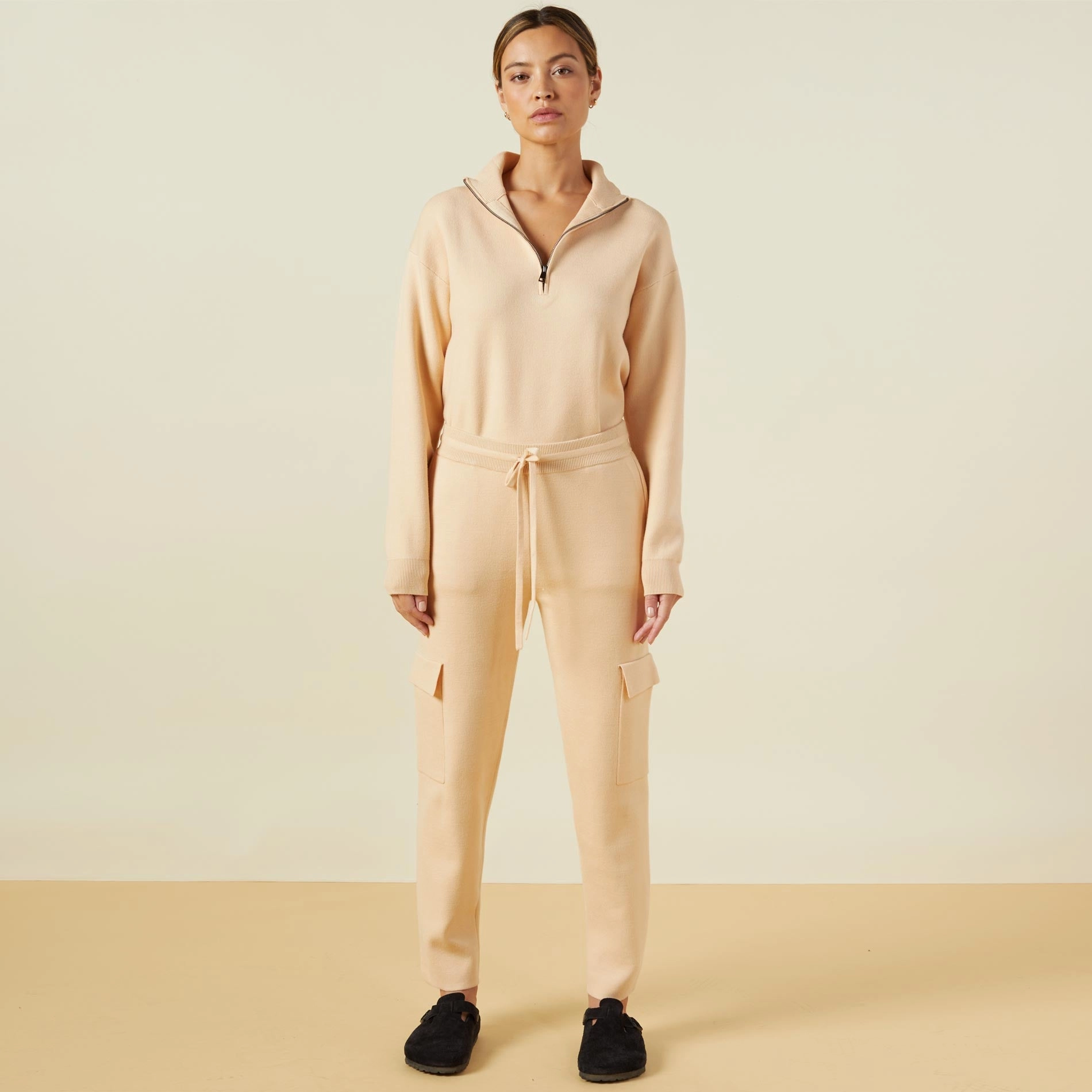 Light Textures Supersoft Sweater Knit Cargo Jogger