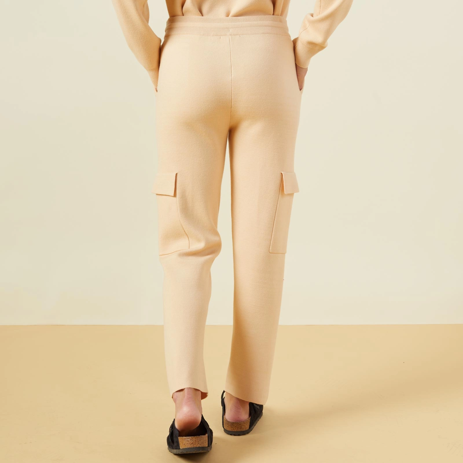 Light Textures Supersoft Sweater Knit Cargo Jogger