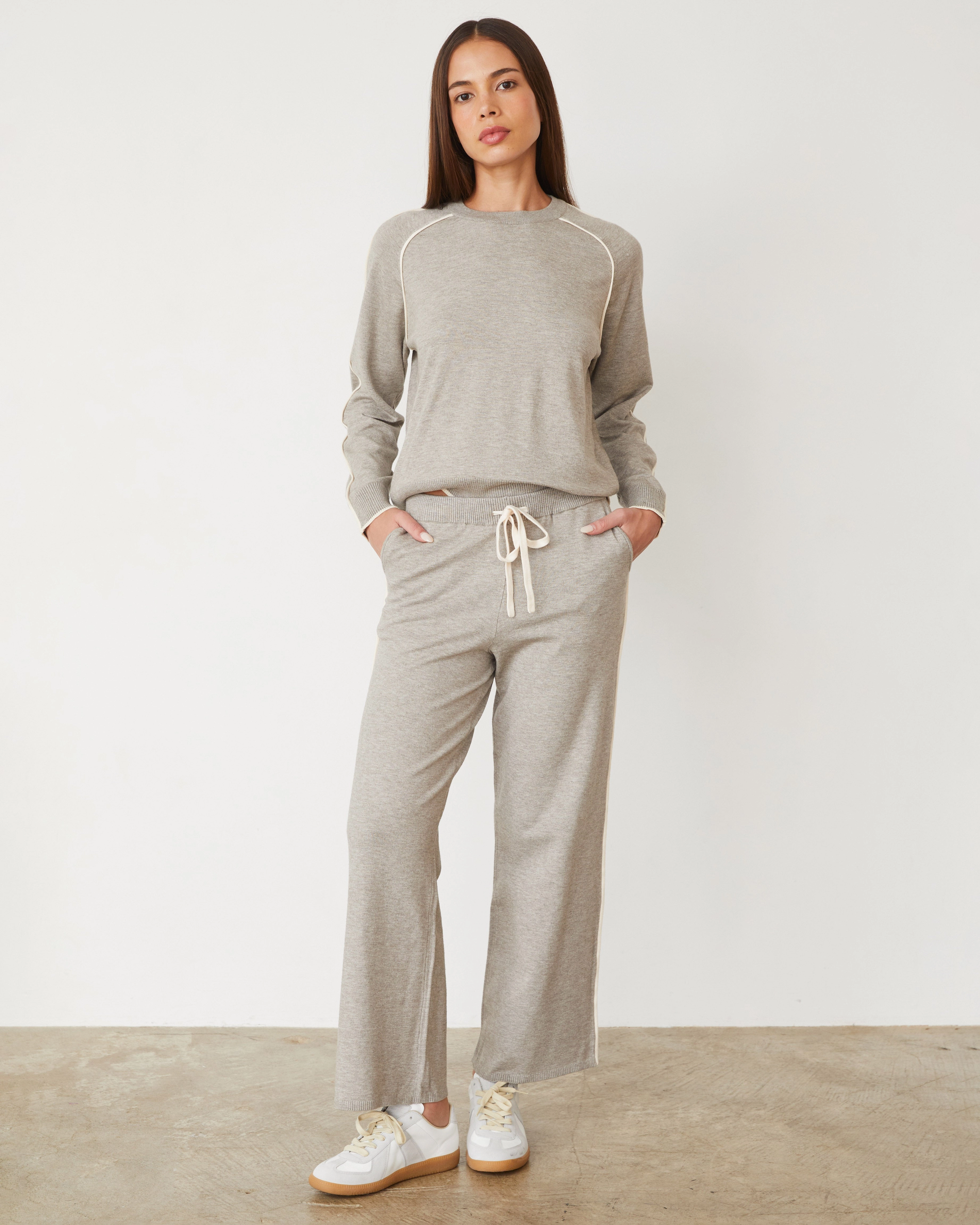 Lightknit Pant With Contrast Piping Trendy Look
