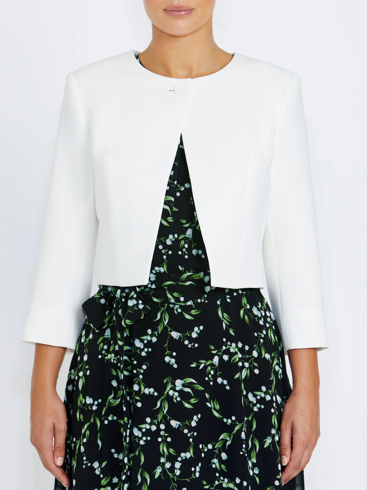 Versatile Winter Outerwear Ivory Crepe Single Button Jacket