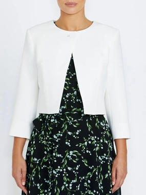 Versatile Winter Outerwear Ivory Crepe Single Button Jacket