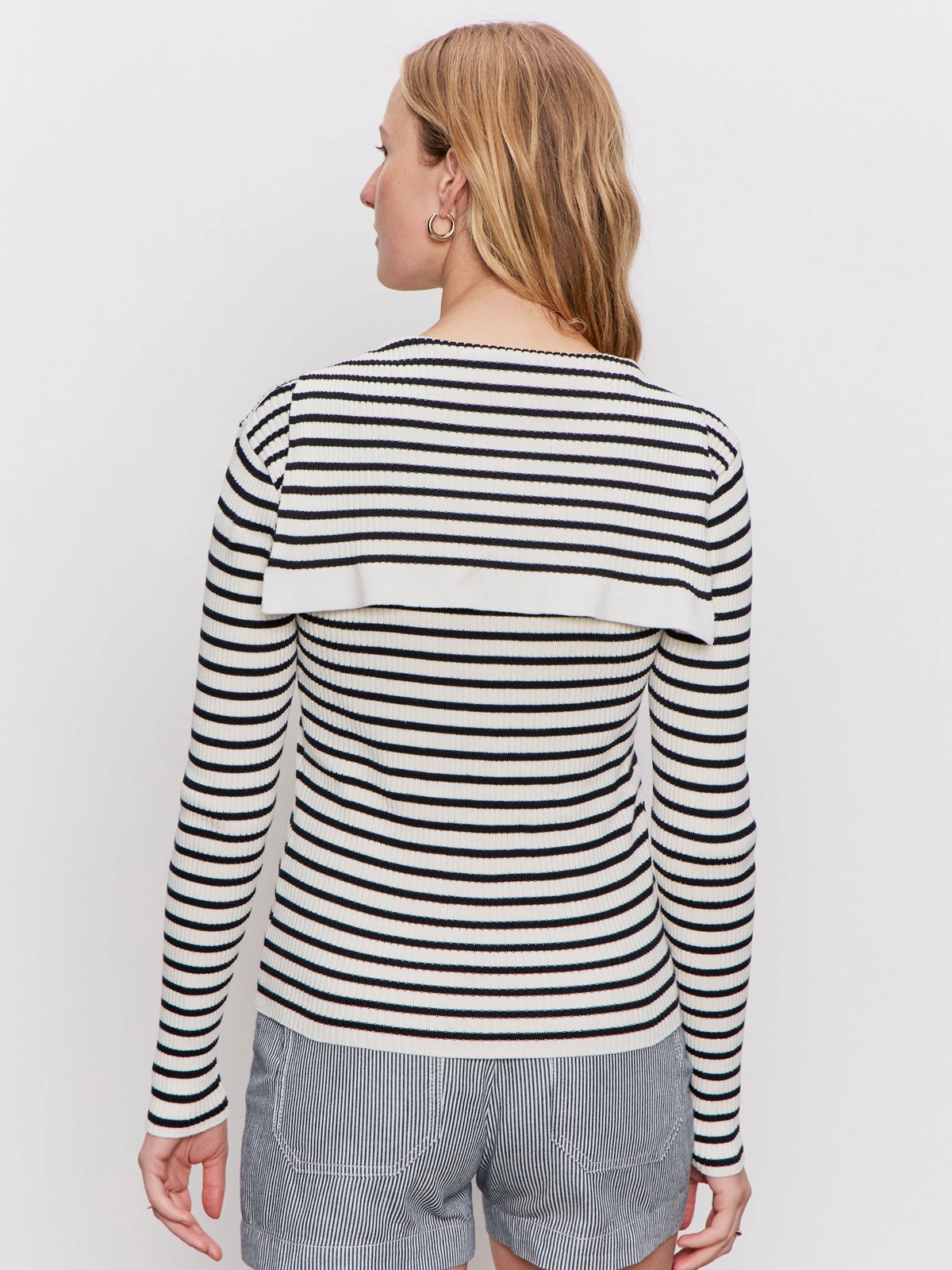 Lightweight Feel Lace Up Popover Sweater Black Macrame Stripe