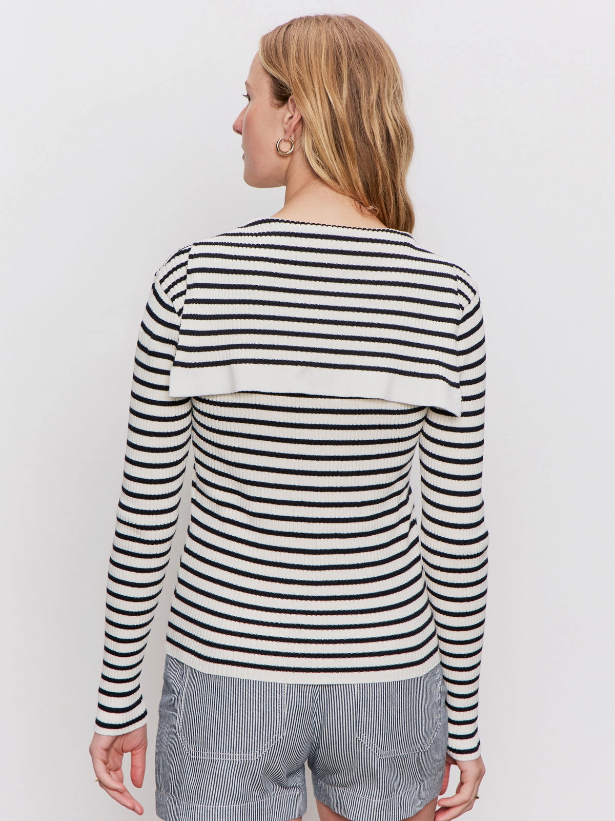 Lightweight Feel Lace Up Popover Sweater Black Macrame Stripe