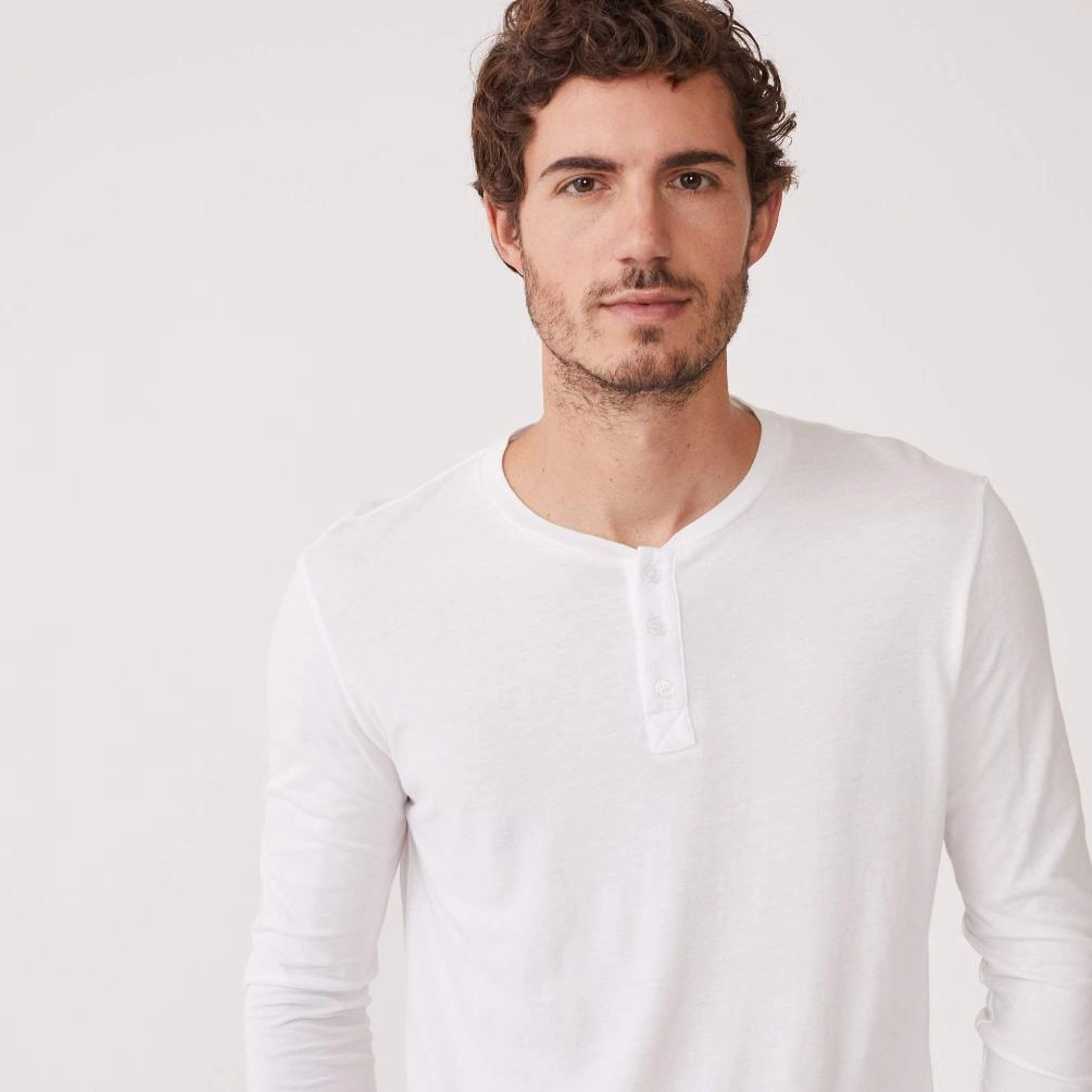 Luxury Performer Refined Event Long Sleeve Henley