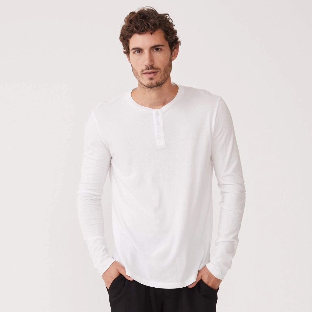 Long Sleeve Henley Premium Chic Fit