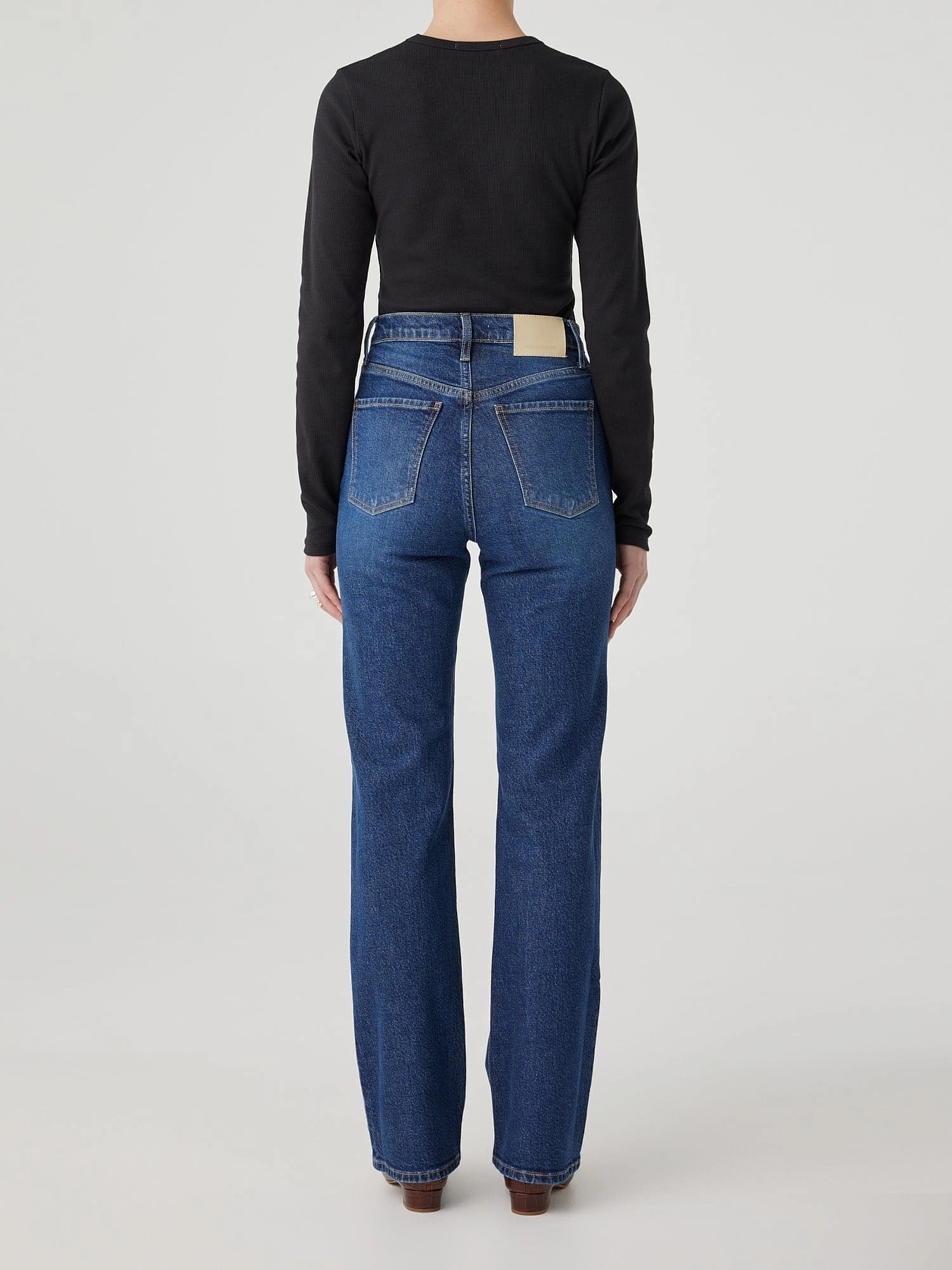 Loretta Jean Dark Steel Comfy Charm