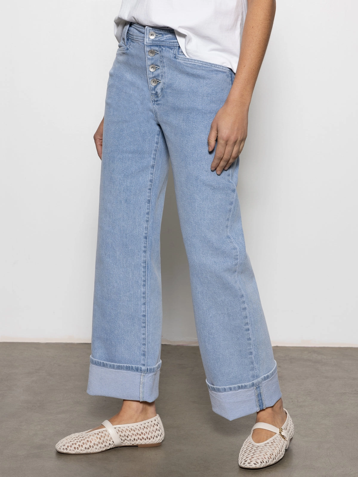 Luna Cuffed Standard Rise Jeans Blue Moonlight Capri
