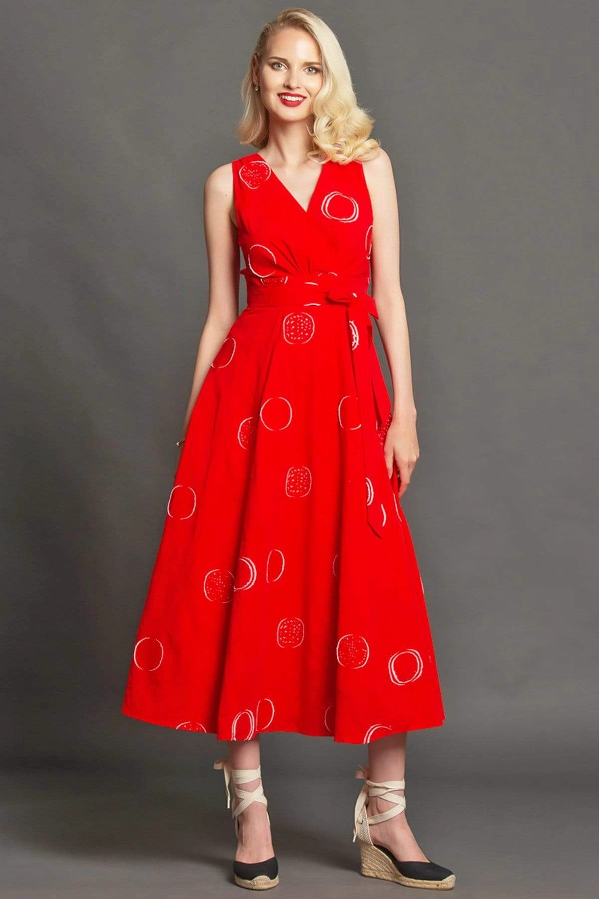 Masha Dress - Ruby Woo Simple Elegance