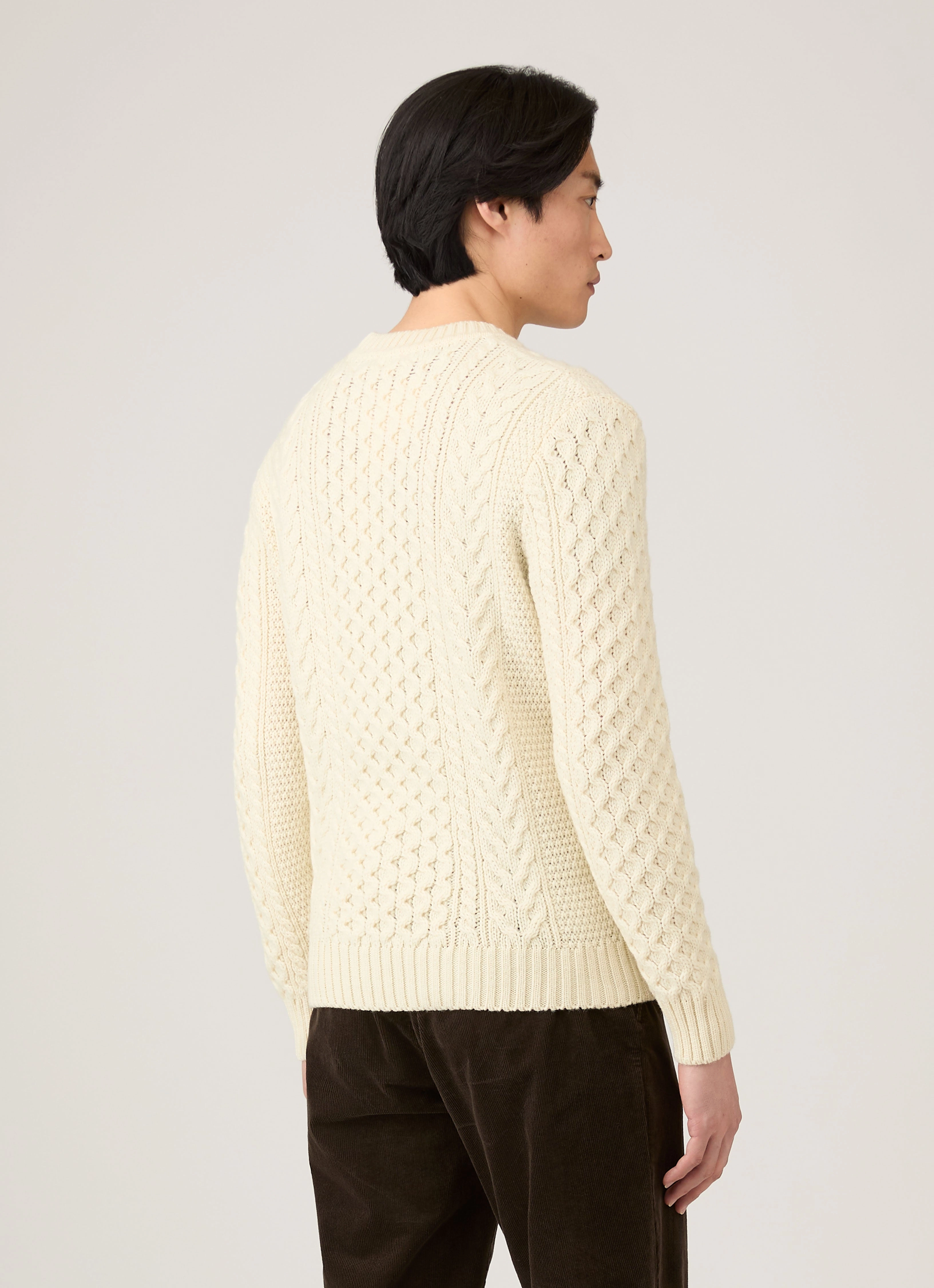 Men's Cable Knit Jumper in Ecru Thin Breathable