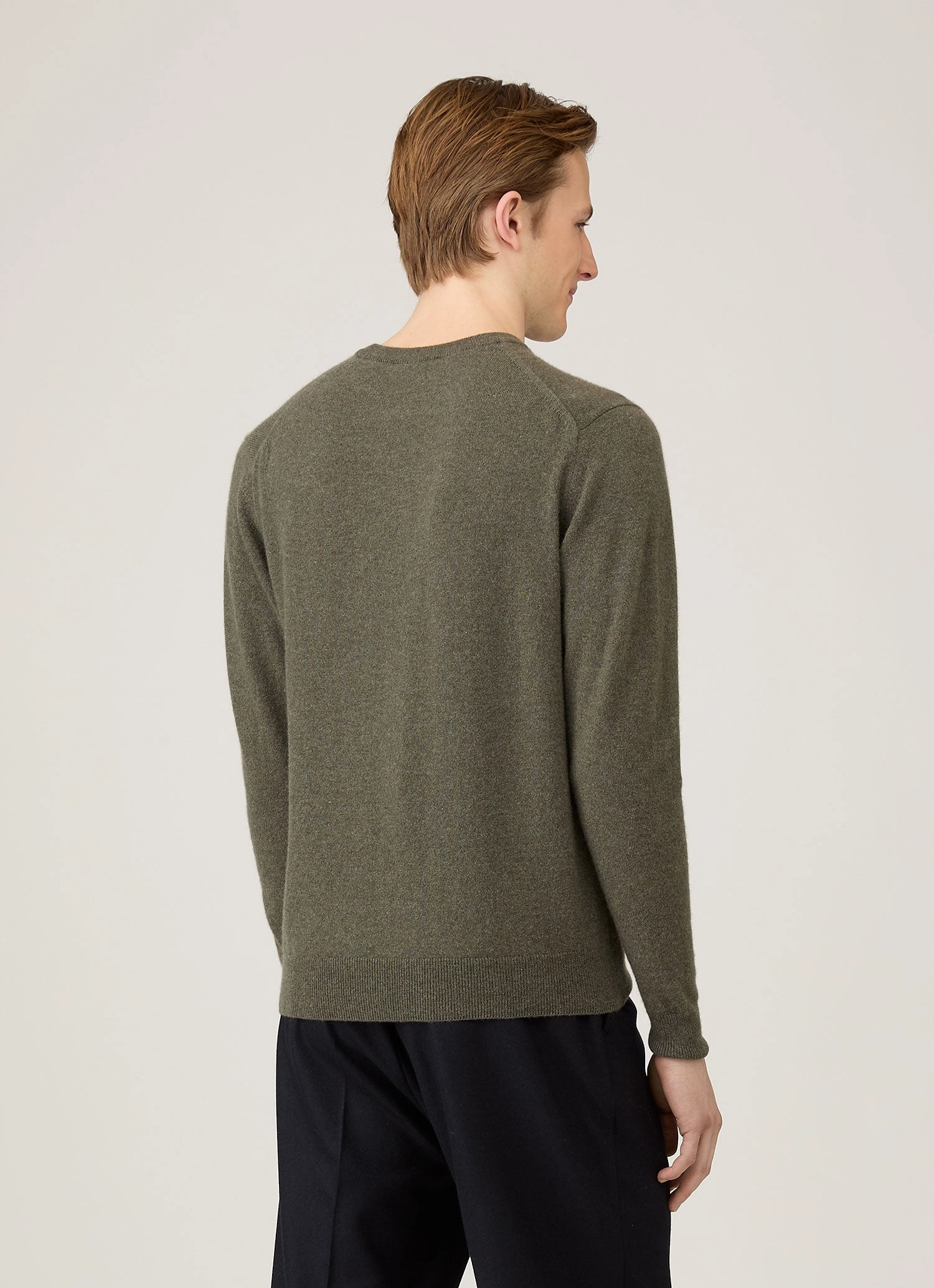 Men's Cashmere Crew Neck Jumper in Khaki Sleeveless