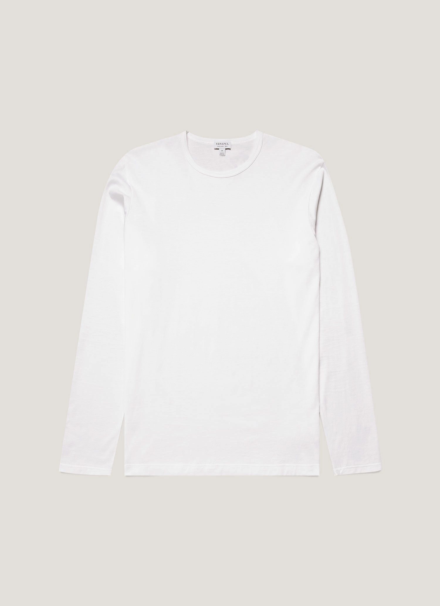 Men's Classic Long Sleeve T-shirt in White Chic casual Timeless Outfit Wear