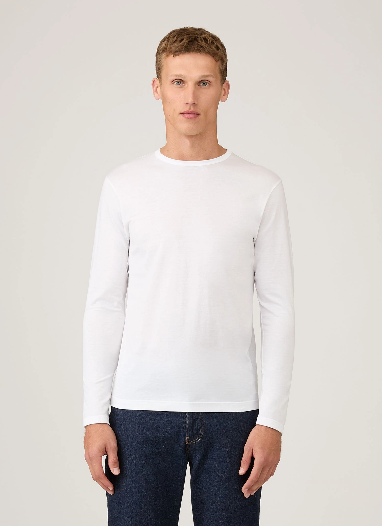 Men's Classic Long Sleeve T-shirt in White Modern Design Weekend