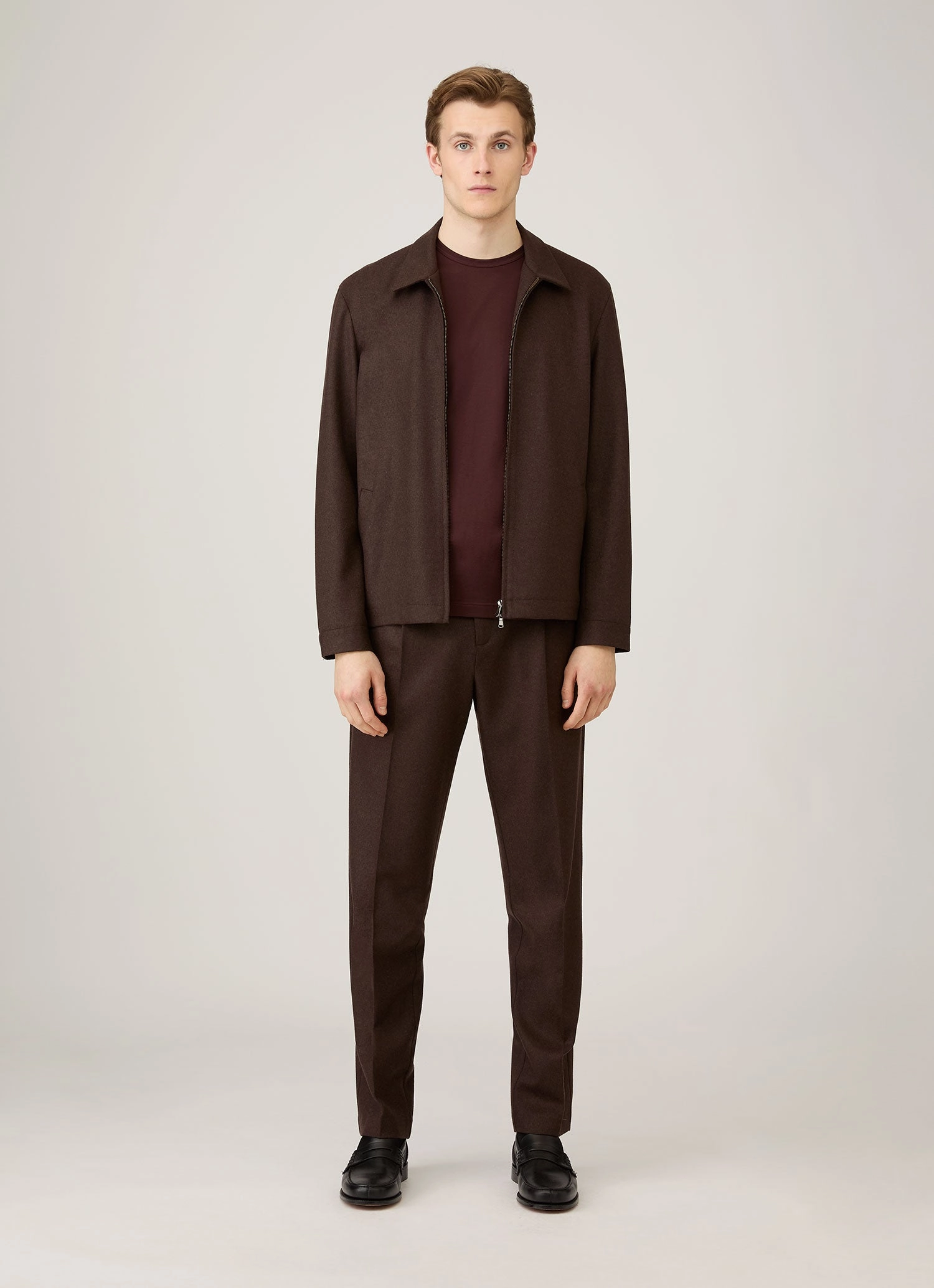 Men's Classic T-shirt in Bakelite Bold piece