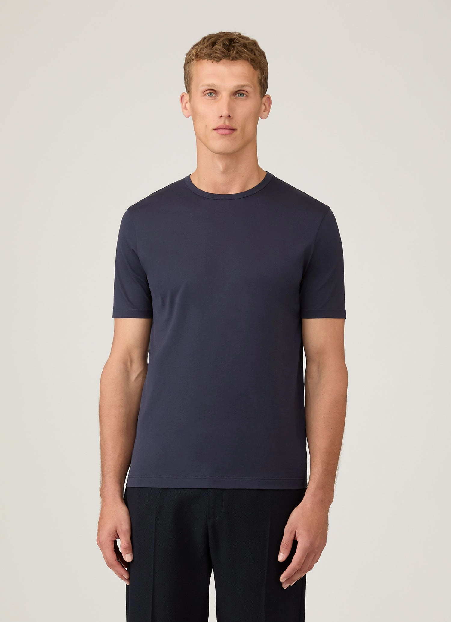 Men's Classic T-shirt in Navy Everyday Comfort