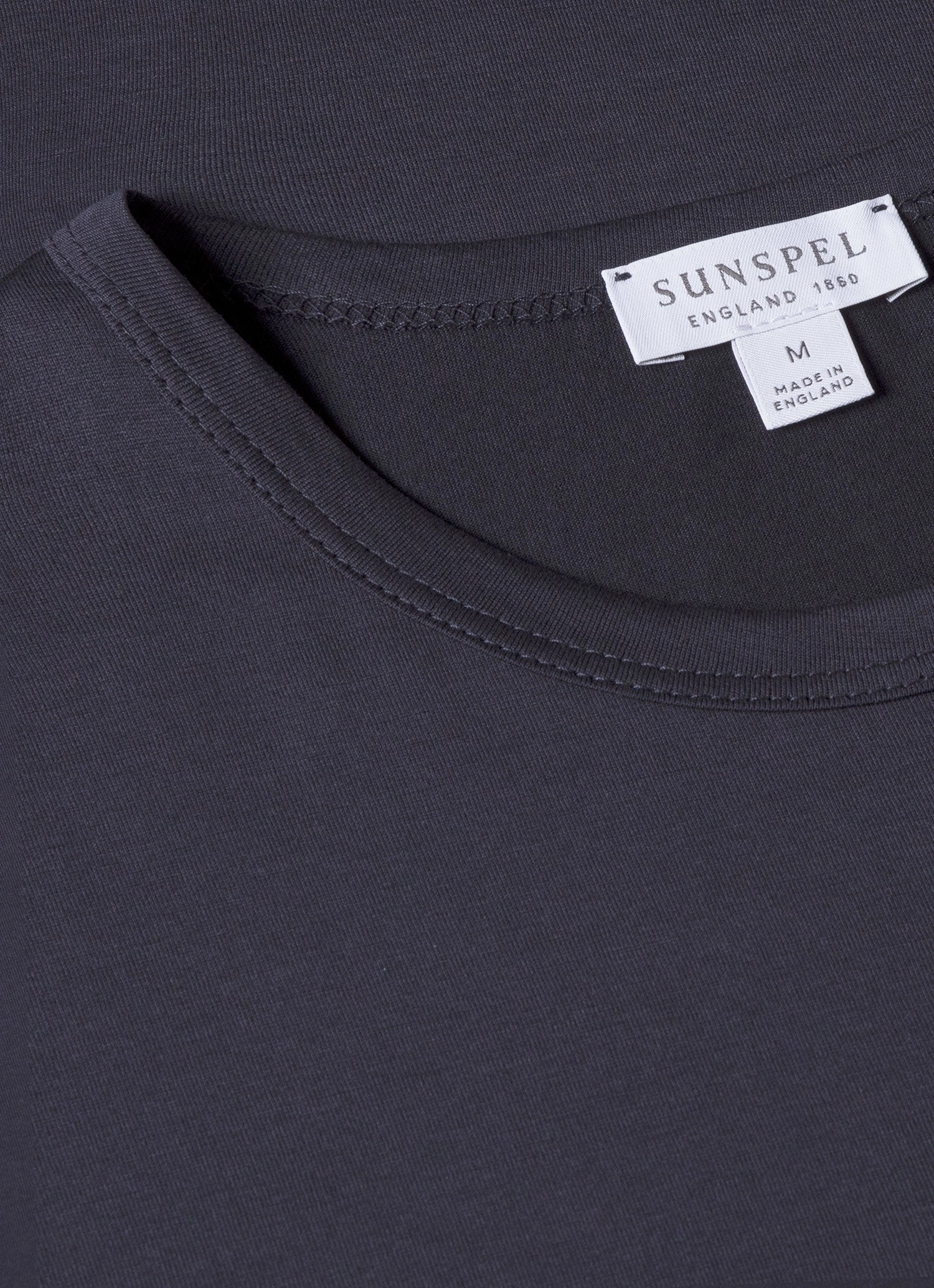 Men's Classic T-shirt in Navy Everyday Comfort