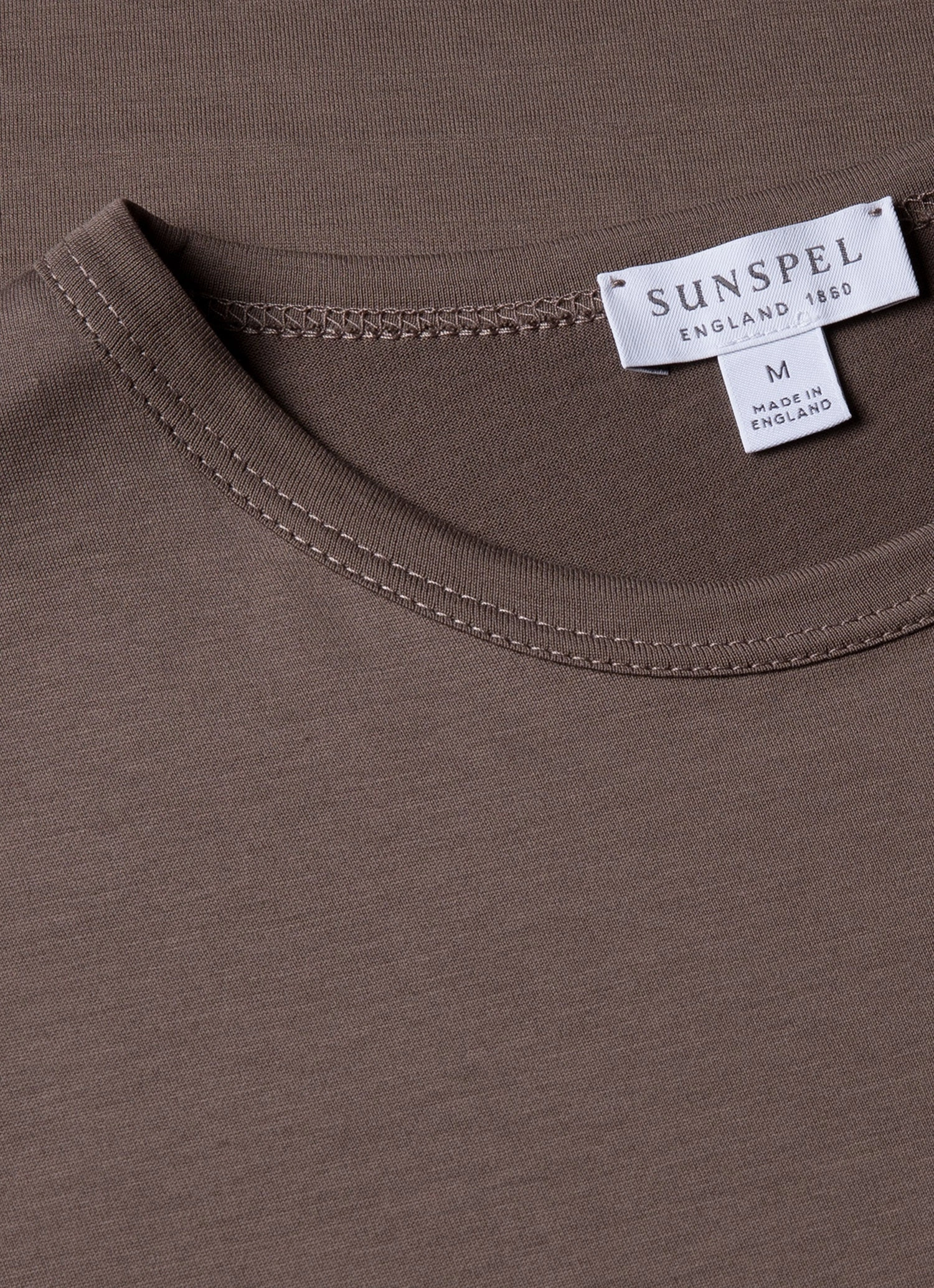Men's Classic T-shirt in Walnut Signature Wear