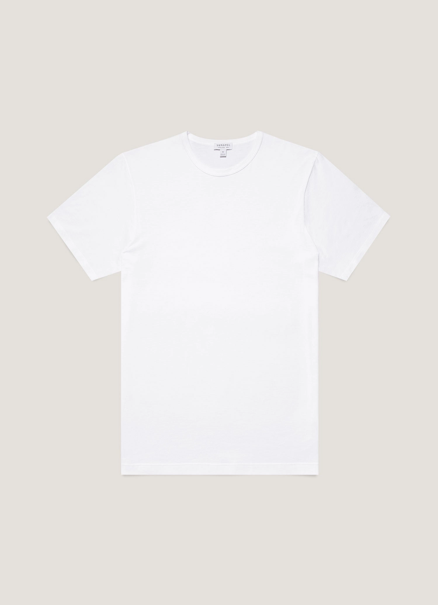 Polished Outfit Comfort Wave Men's Classic T-shirt in White