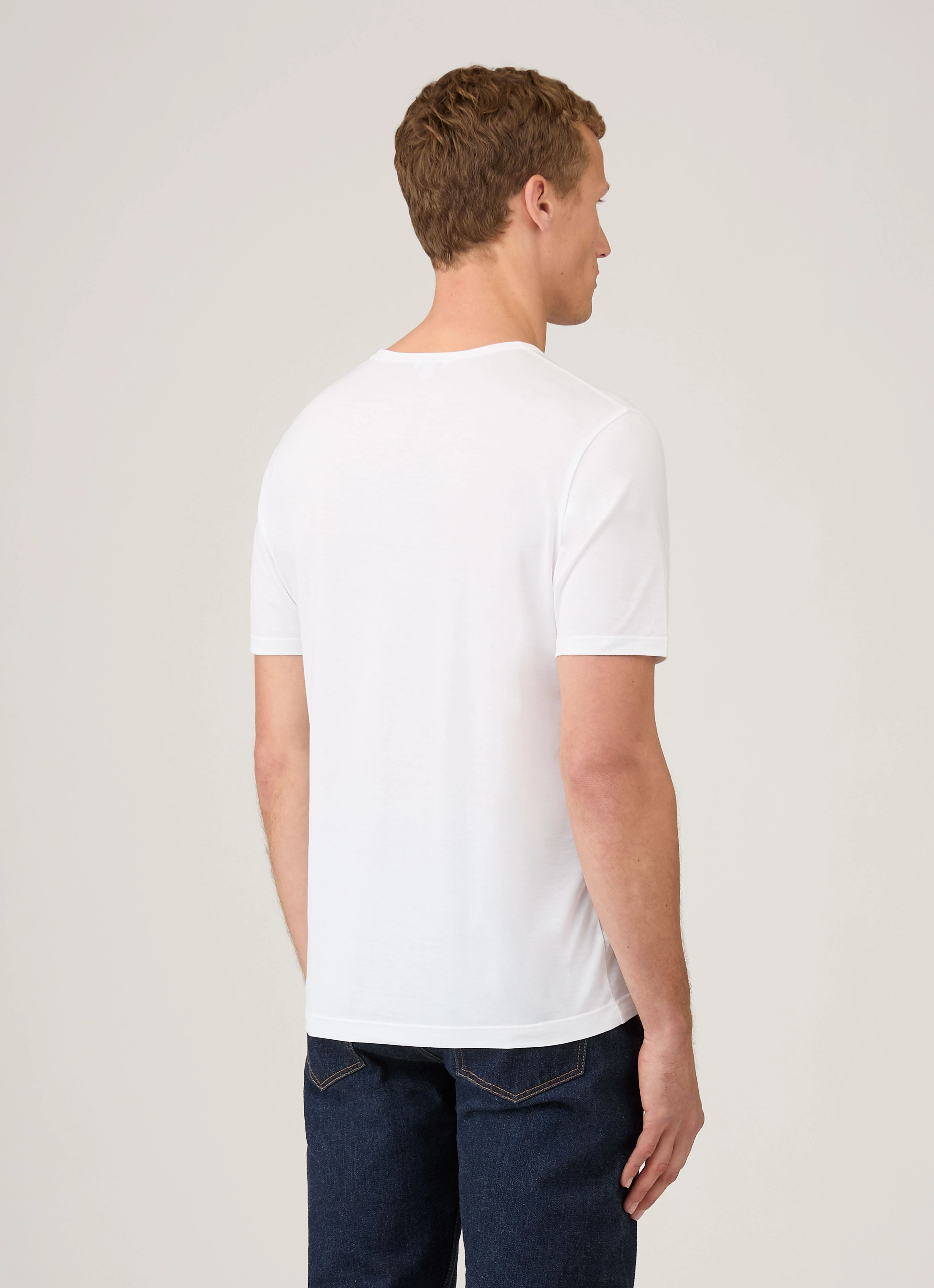 Men's Classic T-shirt in White Everyday apparel