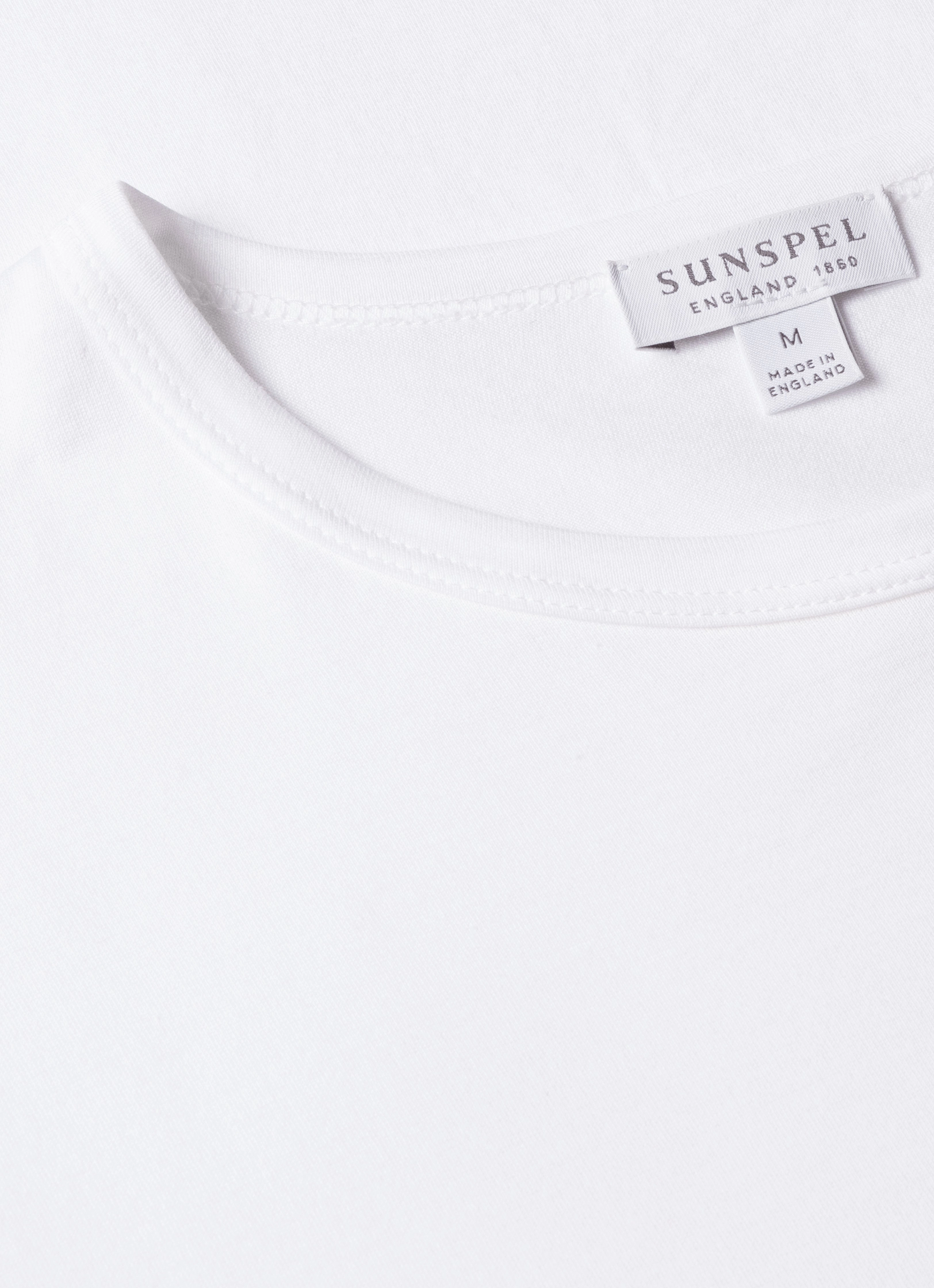 Men's Classic T-shirt in White Everyday apparel