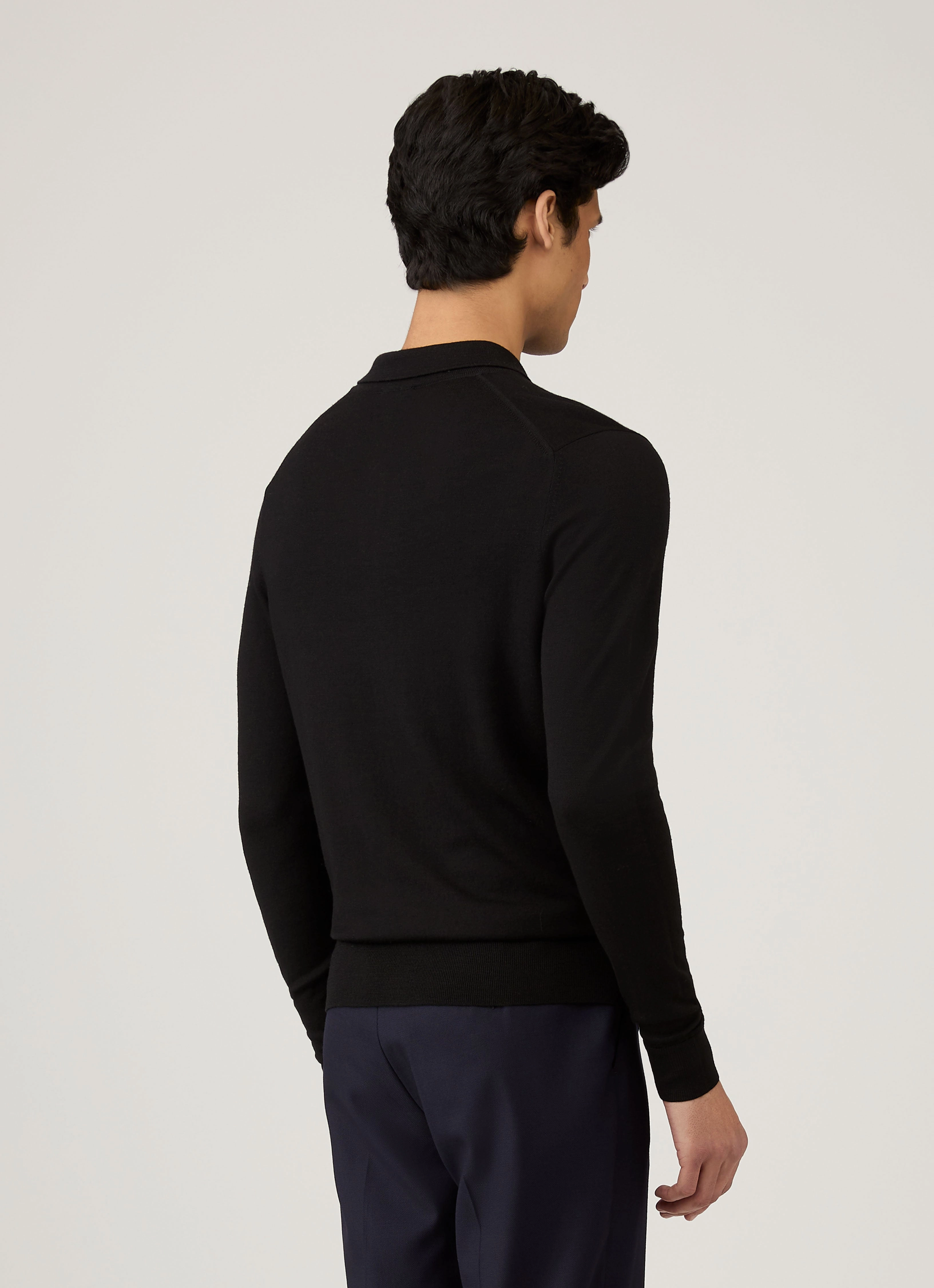 Men's Extra-Fine Merino Polo Shirt in Black Thin Breathable