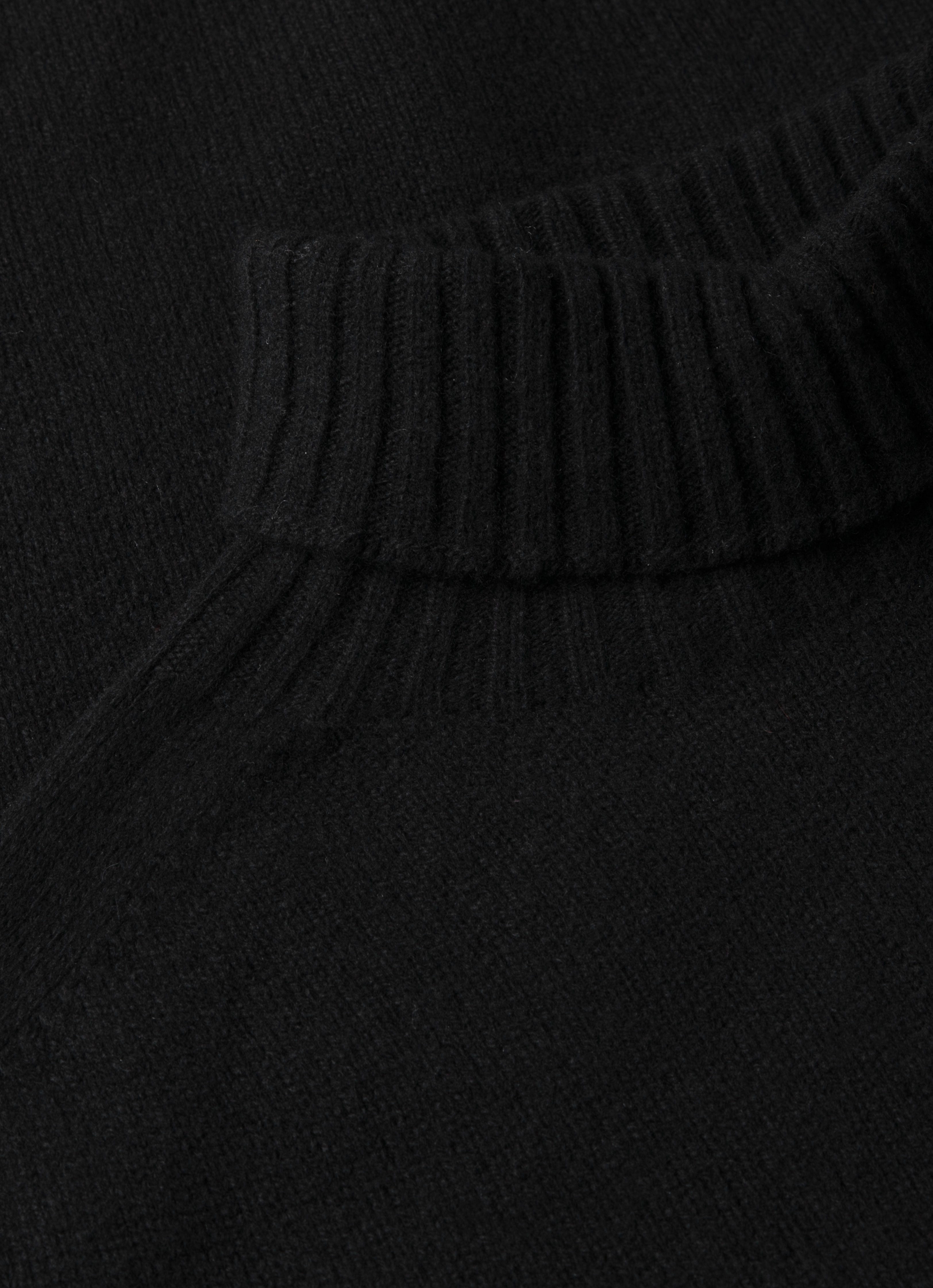 Men's Lambswool Roll Neck in Black Fleece-lined Thick