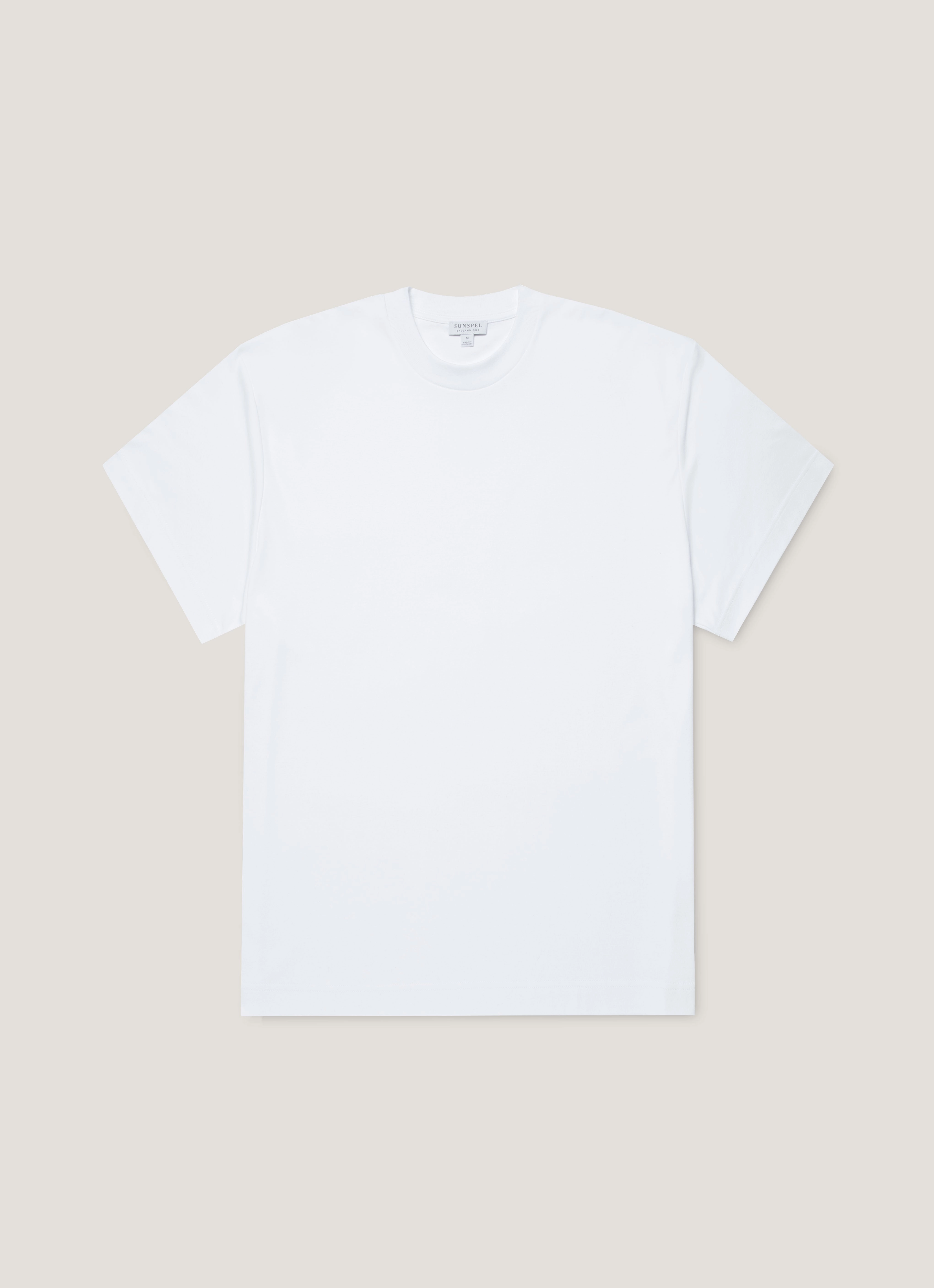 Men's Oversized Heavyweight T-shirt in White Weekend Outfit Look
