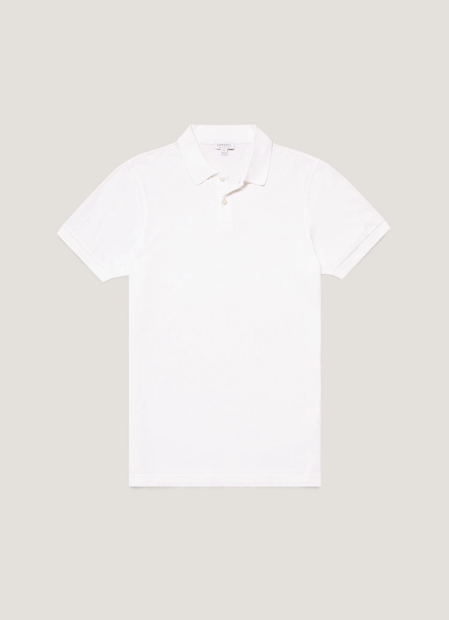 Men's Piqu?? Polo Shirt in White Sleek Pulse Comfort Aura