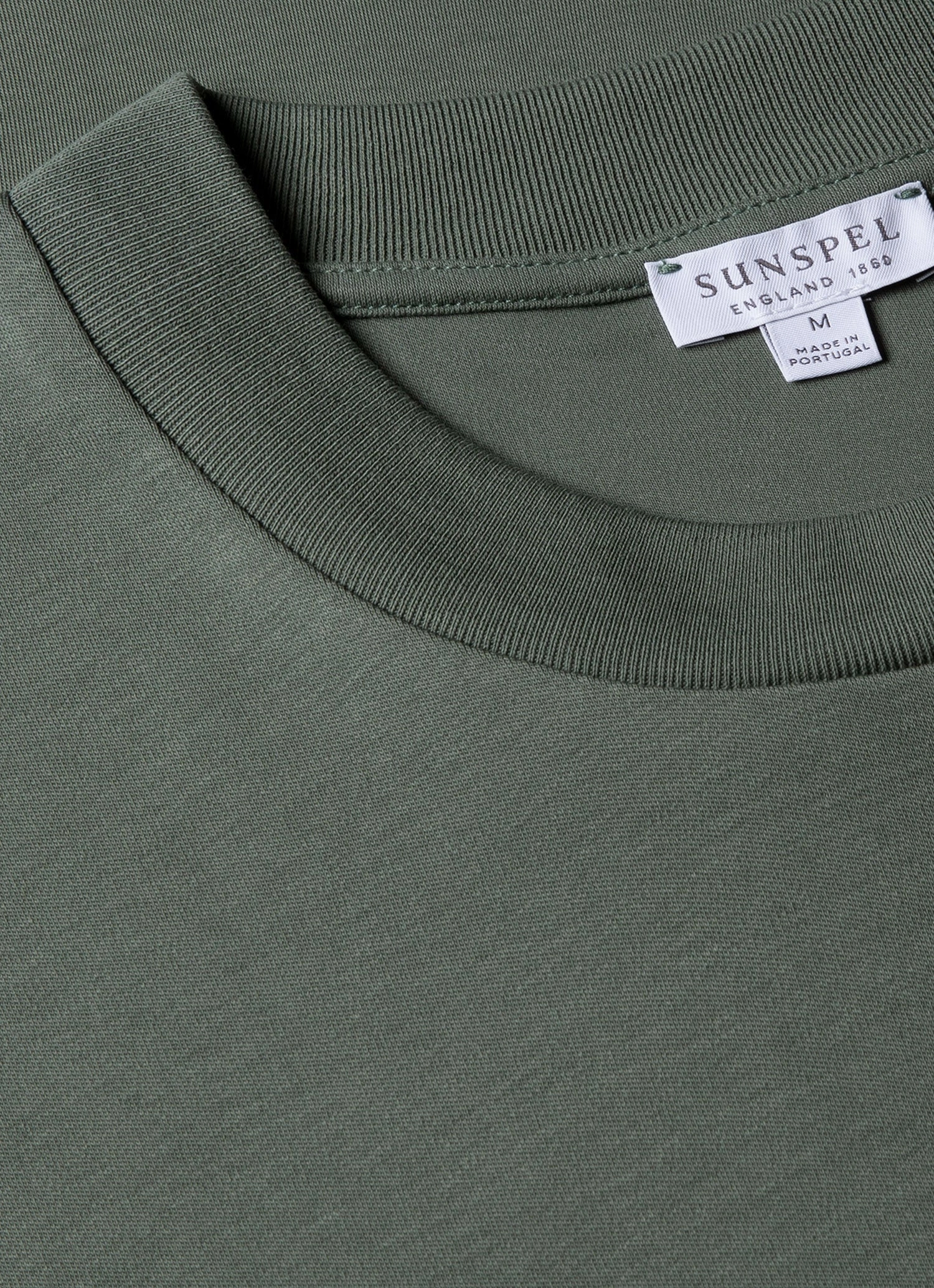 Men's Relaxed Fit Heavyweight T-shirt in Dusk Green Clean Trend