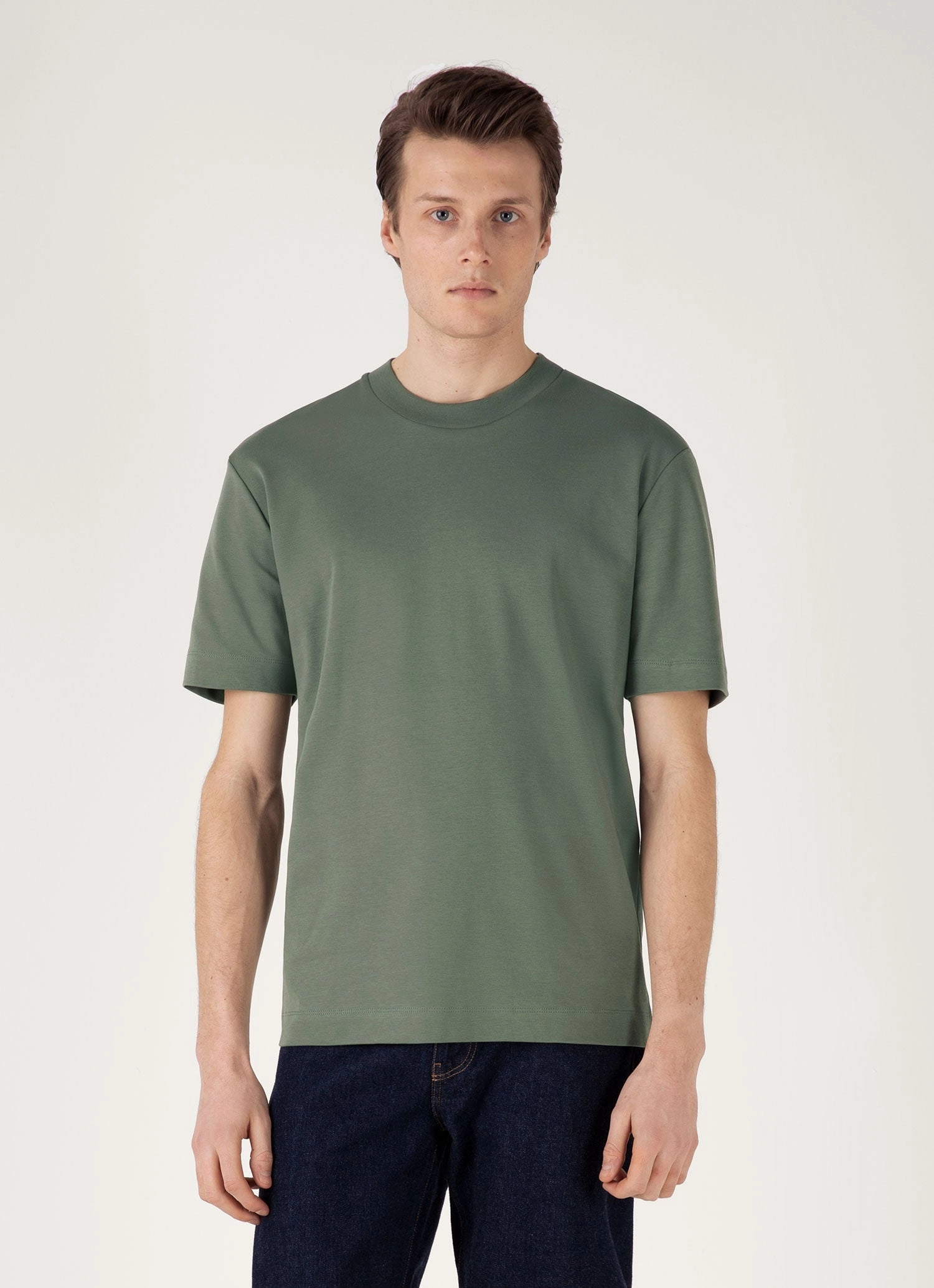 Men's Relaxed Fit Heavyweight T-shirt in Dusk Green Clean Trend