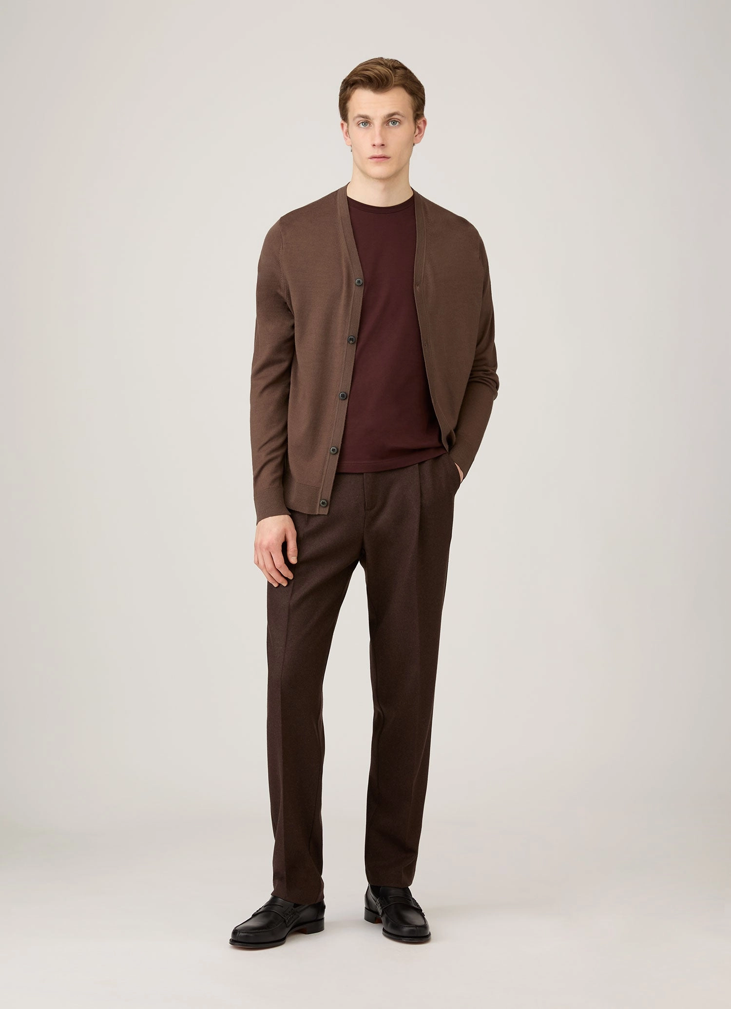 Men's Riviera Midweight T-shirt in Bakelite Global Look