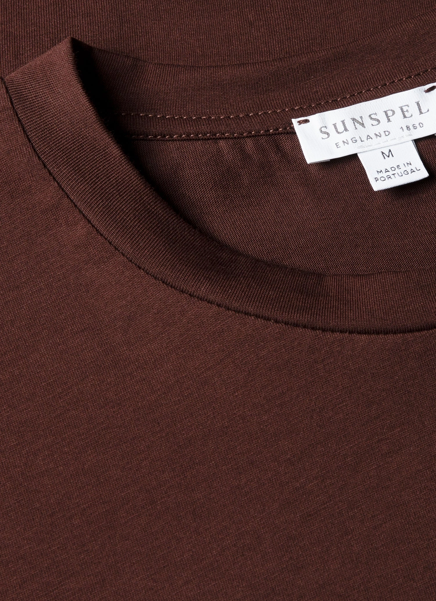 Men's Riviera Midweight T-shirt in Bakelite Global Look