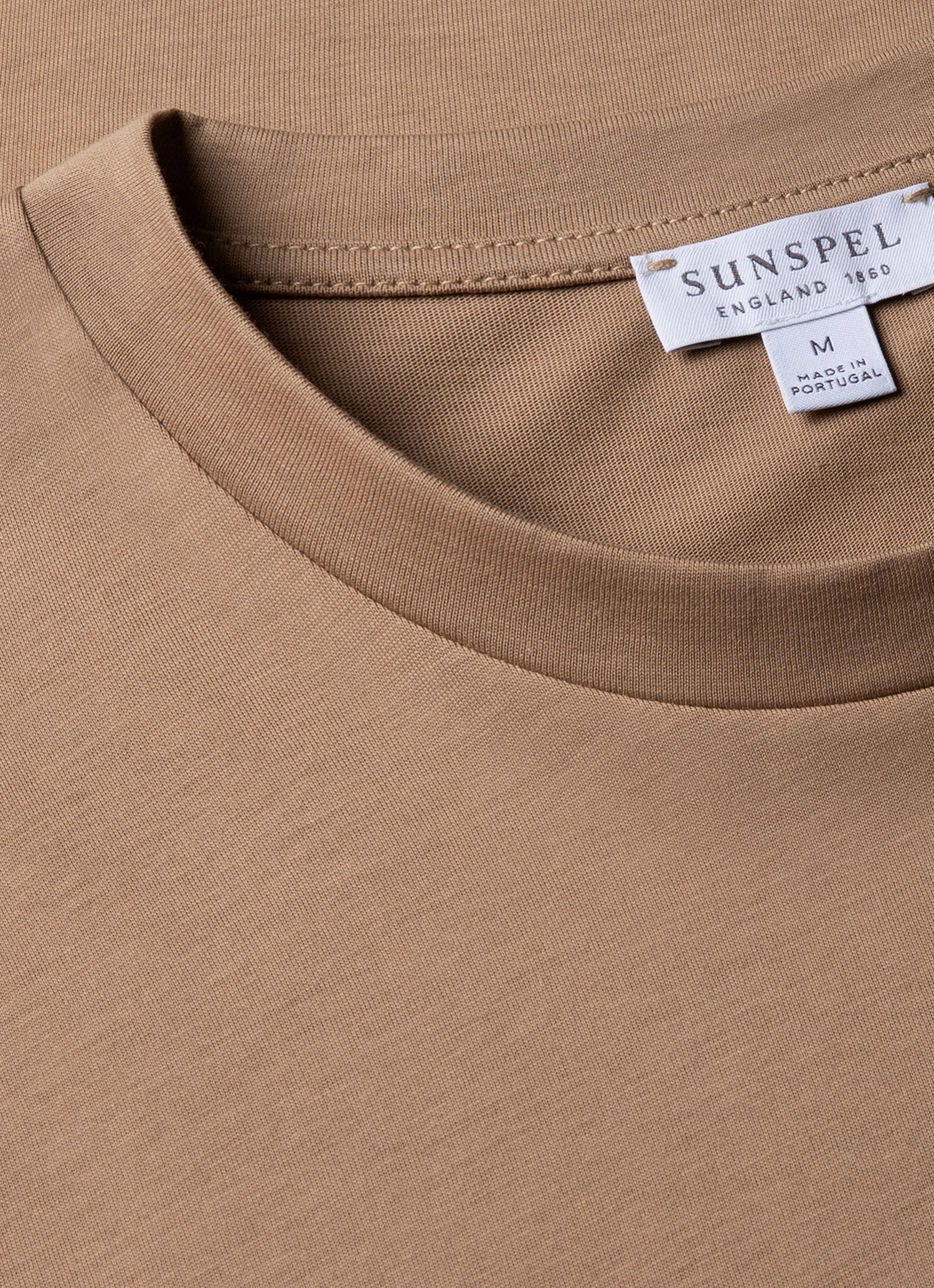 Men's Riviera Midweight T-shirt in Dune Comfort Look