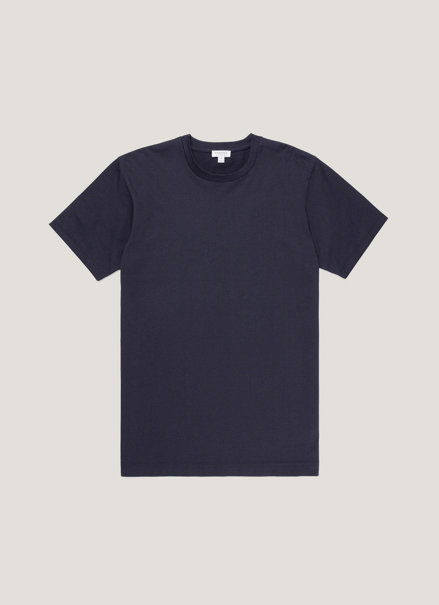 Men's Riviera T-shirt in Navy Lifestyle Path Street Look