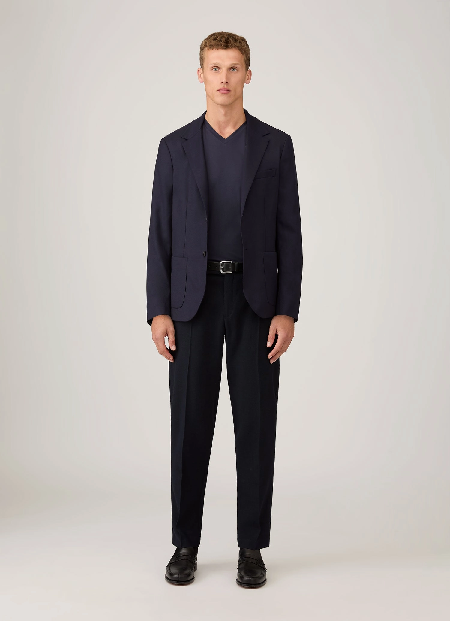 Men's Riviera V-neck T-shirt in Navy Modern Pick Beach