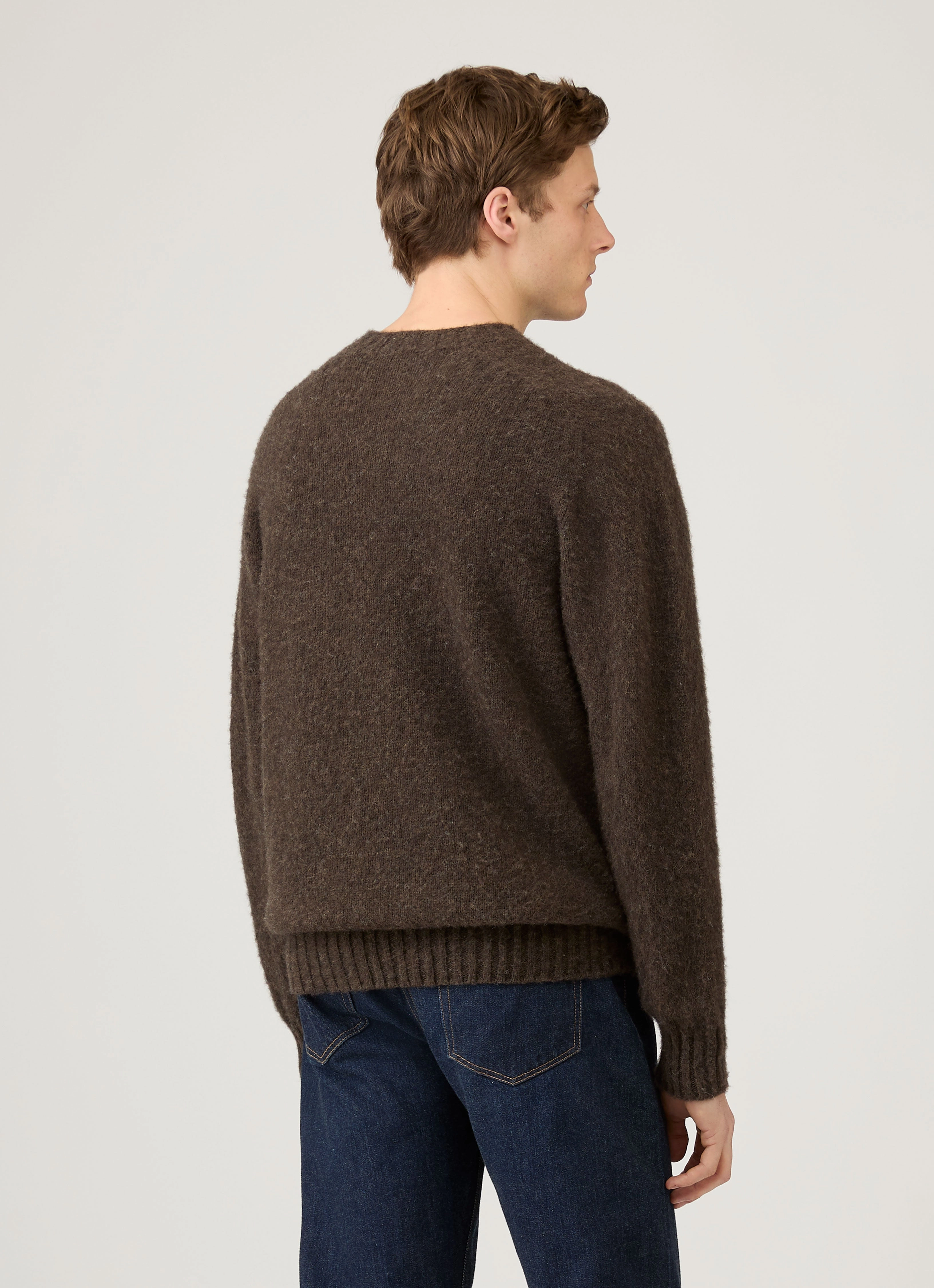 Men's Shetland Crew Neck Jumper in Bark Wear-resistant