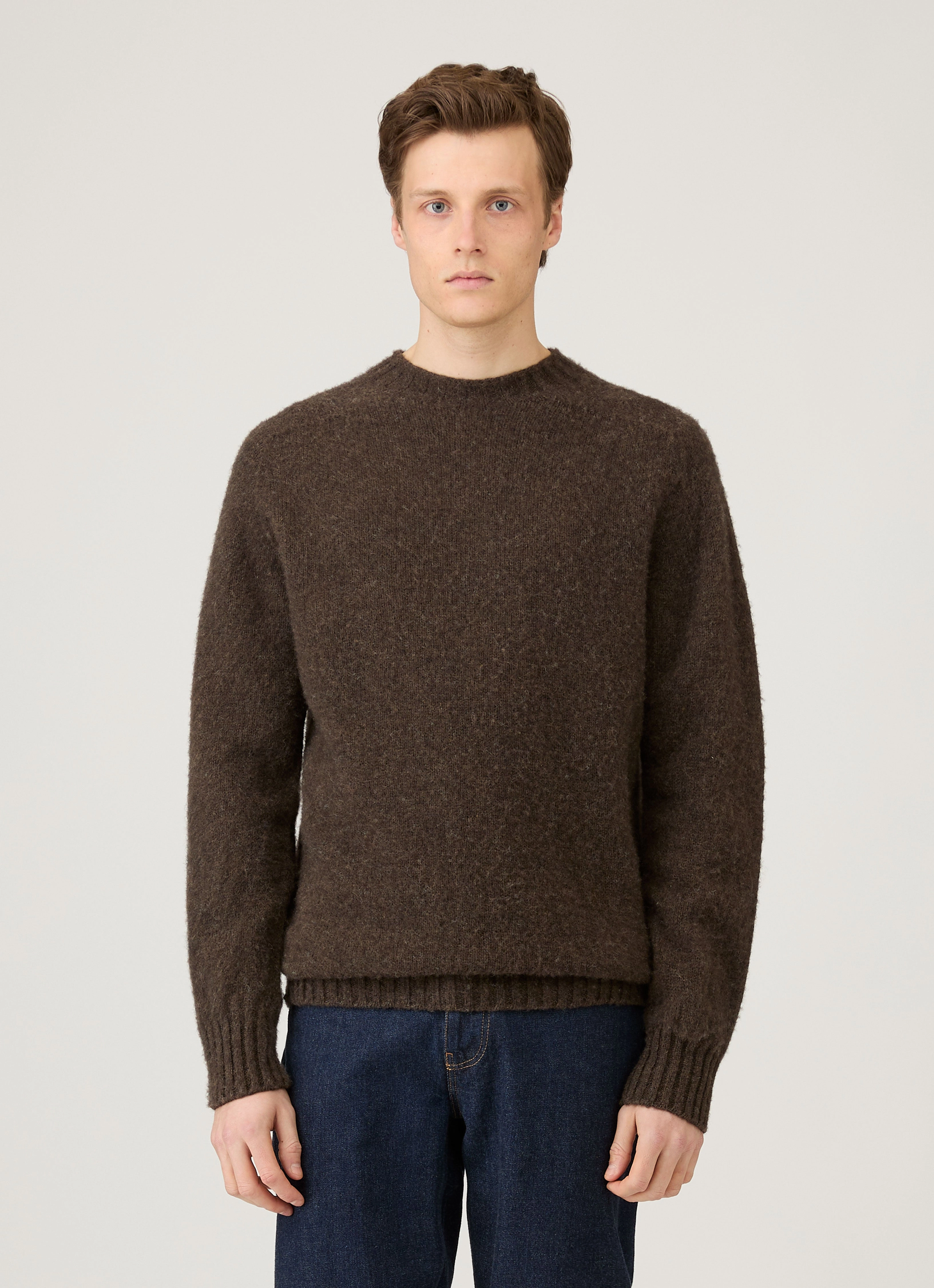 Men's Shetland Crew Neck Jumper in Bark Wear-resistant